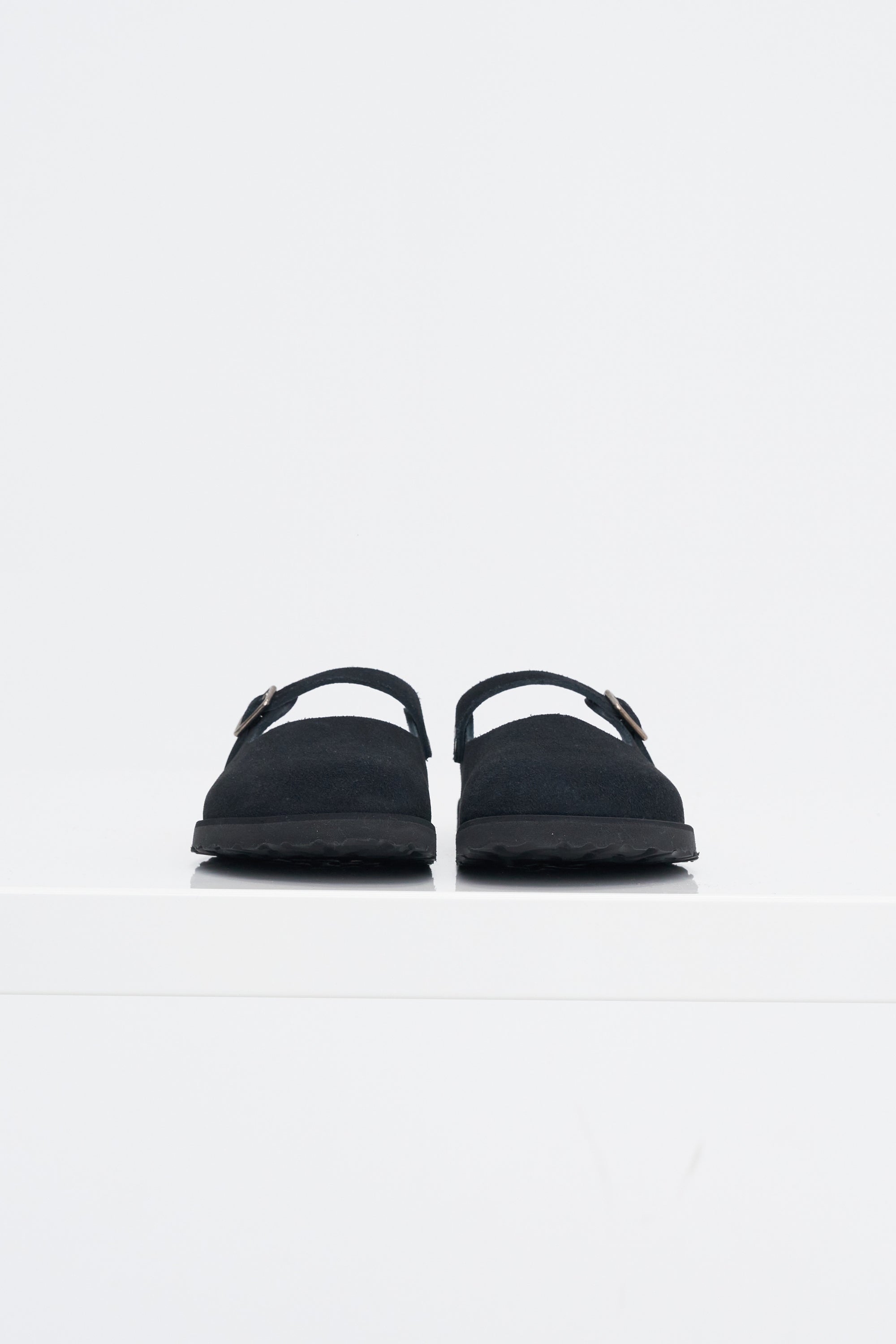 Maria Suede, Black