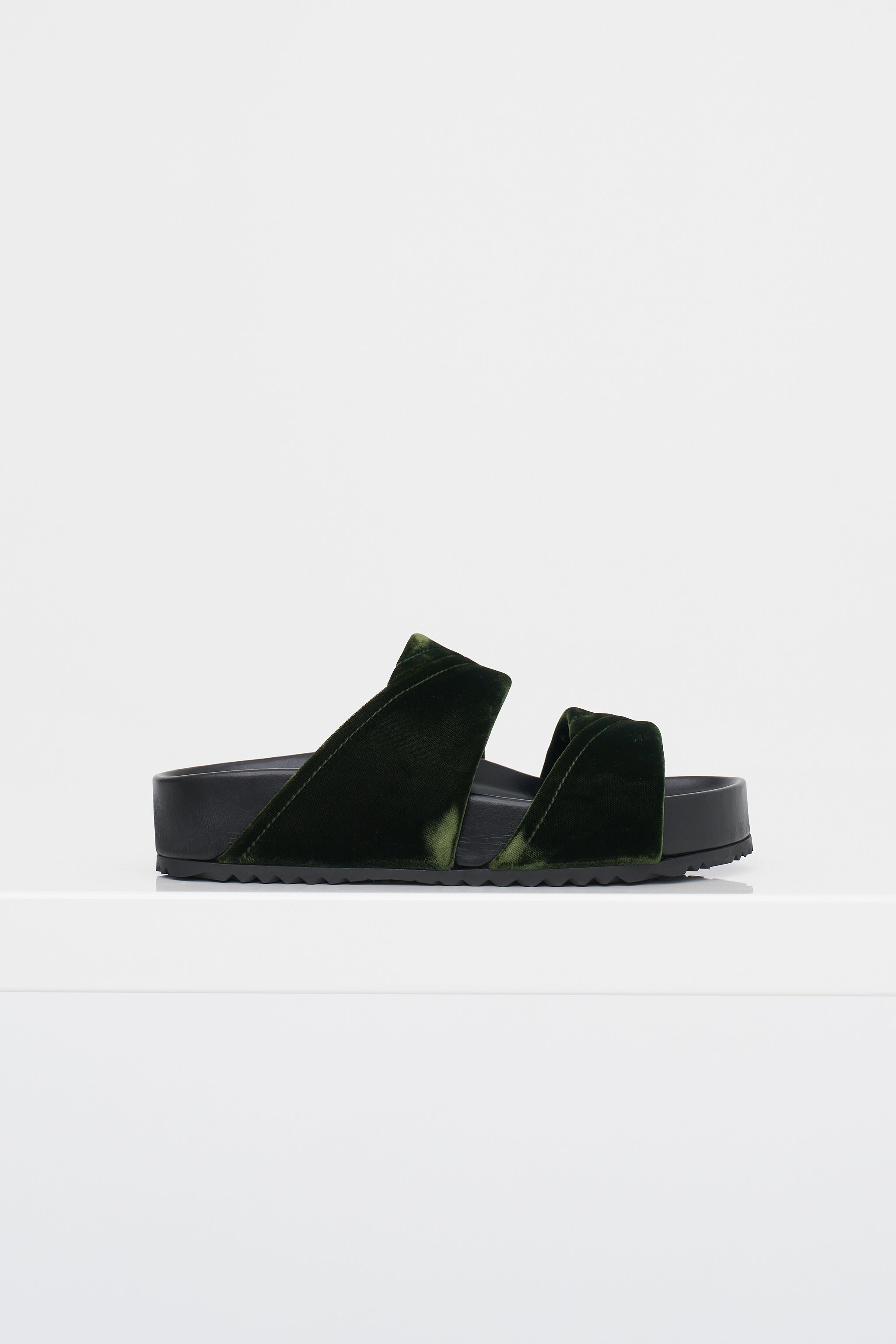 DRIES VAN NOTEN ヒチ ヘルトハンツ 2510109261381 606 DRIES VAN NOTEN】ウール ワイド ベルト付きパンツ 送料関税込