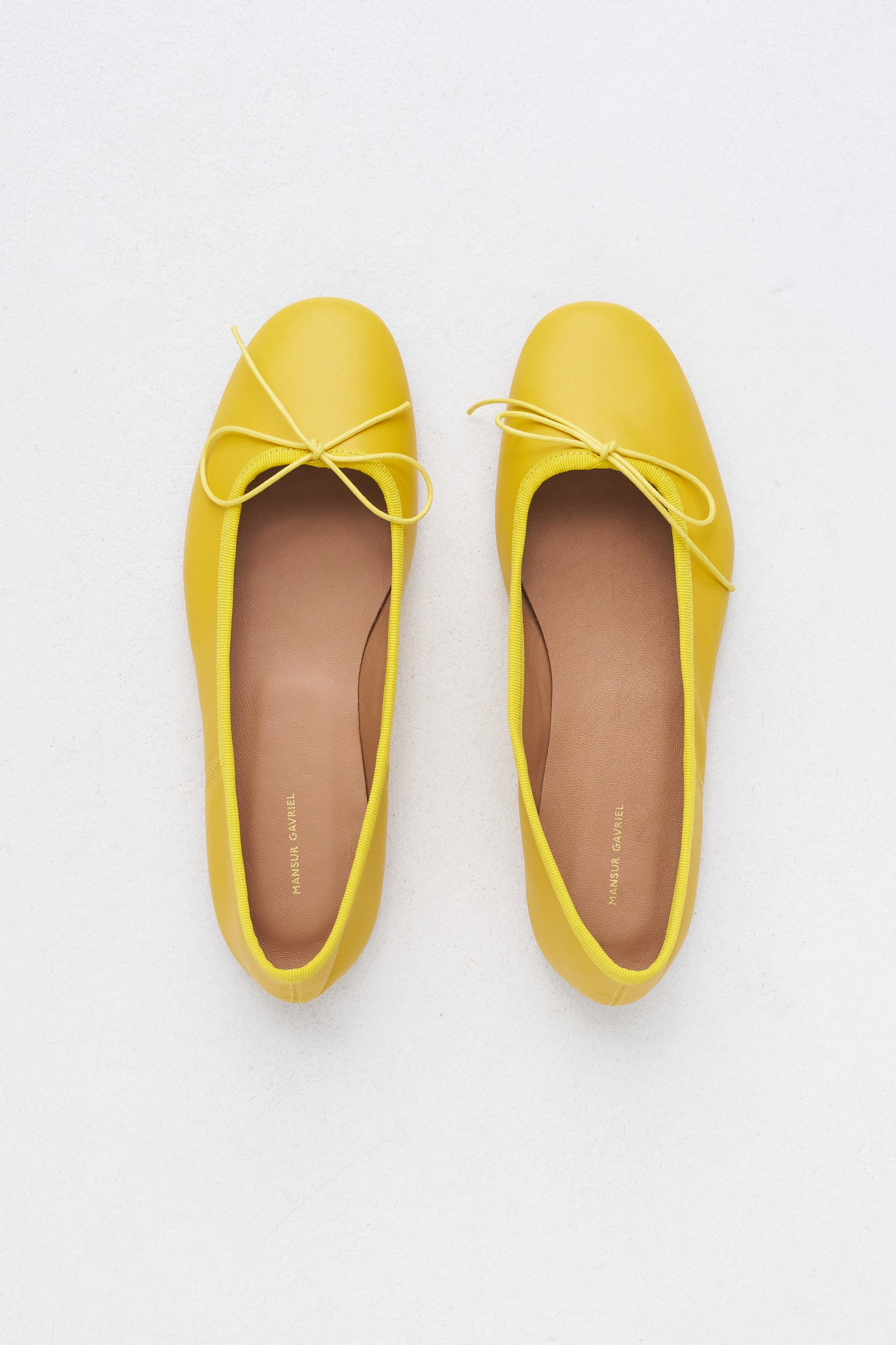 Dance Ballerina, Saffron