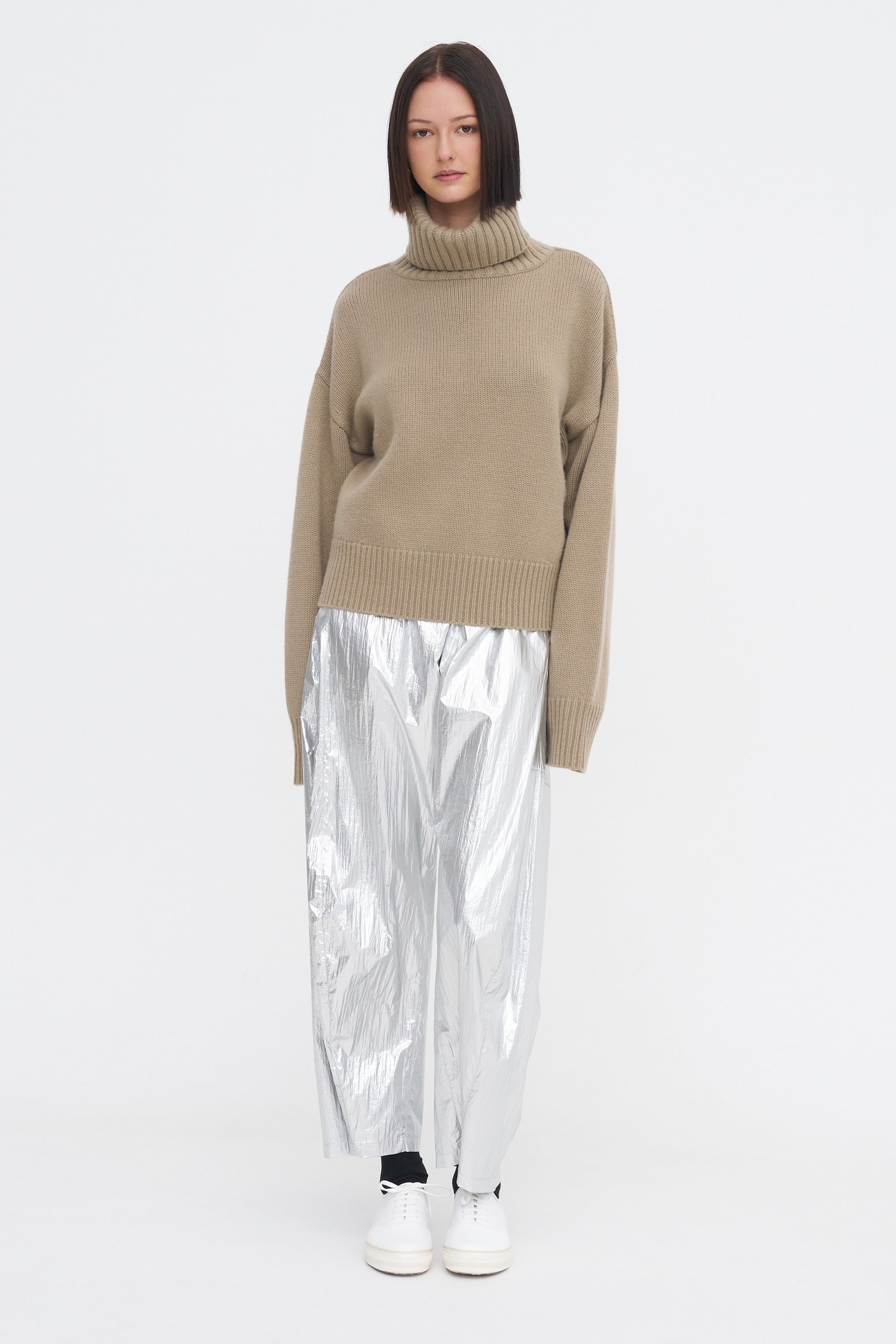 Metallic Nylon Winslow Pant - Short, Silver