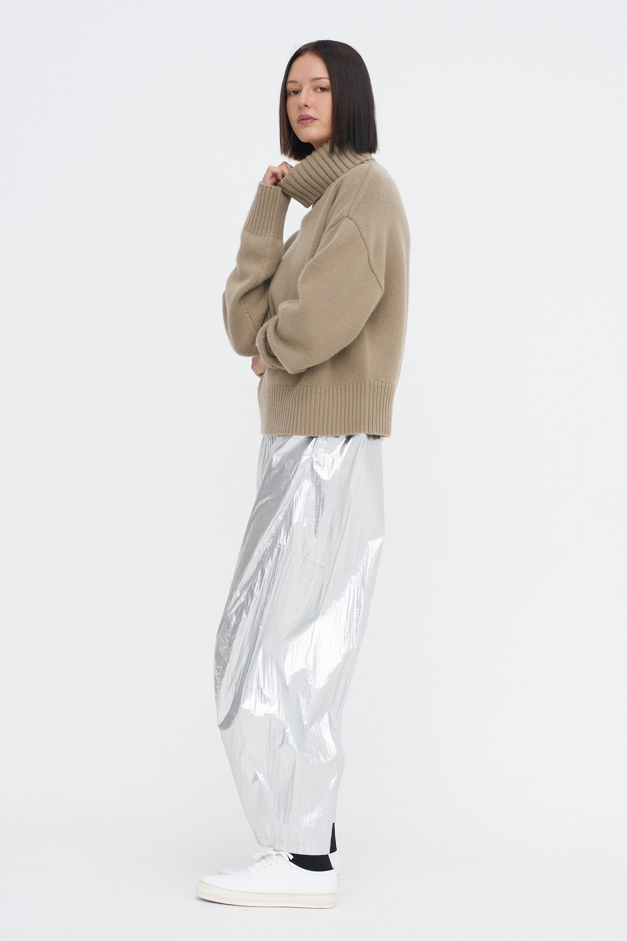 Metallic Nylon Winslow Pant - Short, Silver