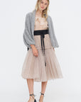 Horizontal Bow Top, Almond