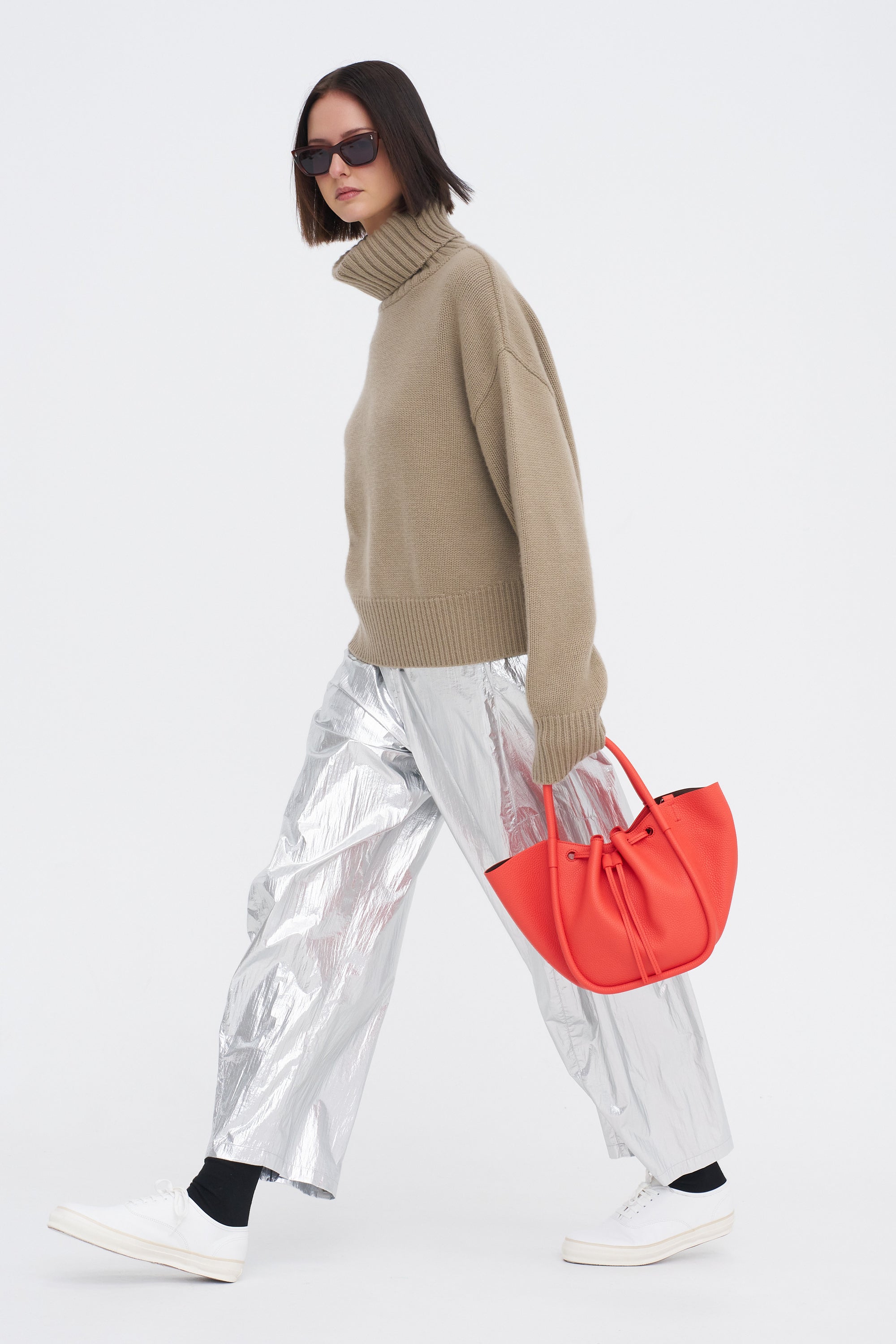 Metallic Nylon Winslow Pant - Short, Silver