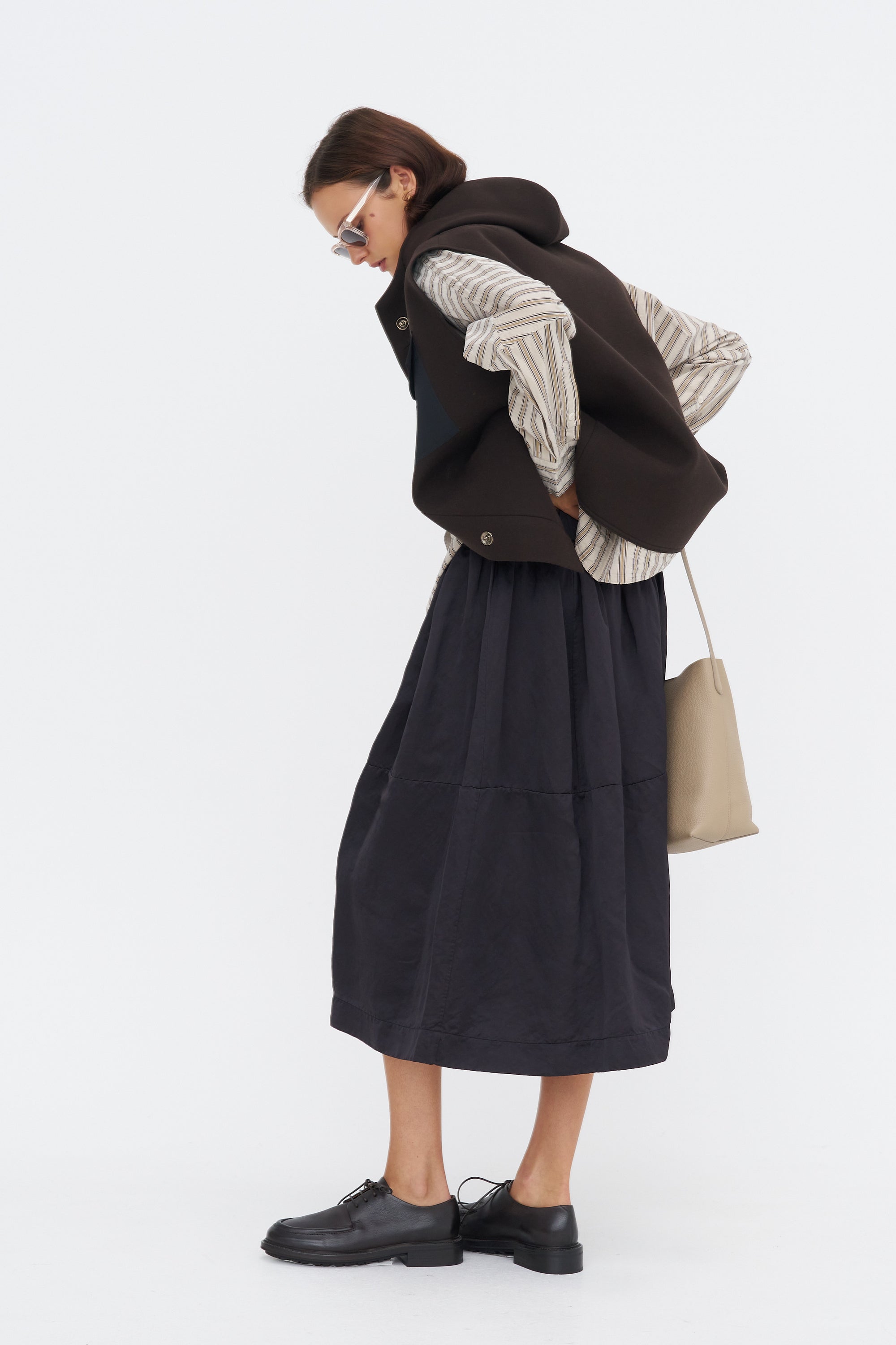 Puffy Skirt, Night