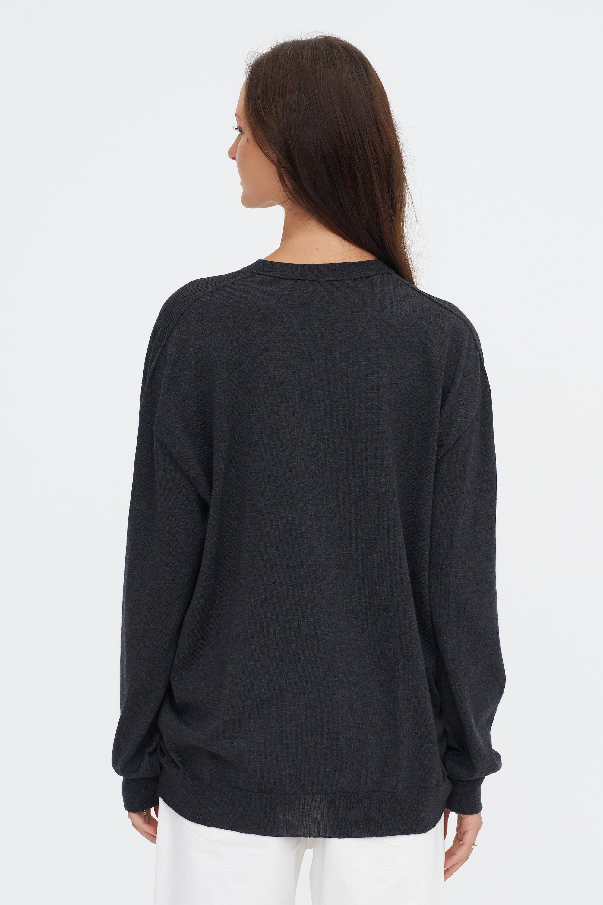Mexico Ymer - V-neck Xtrafine Merino Wool Sweater, Charcoal Melange