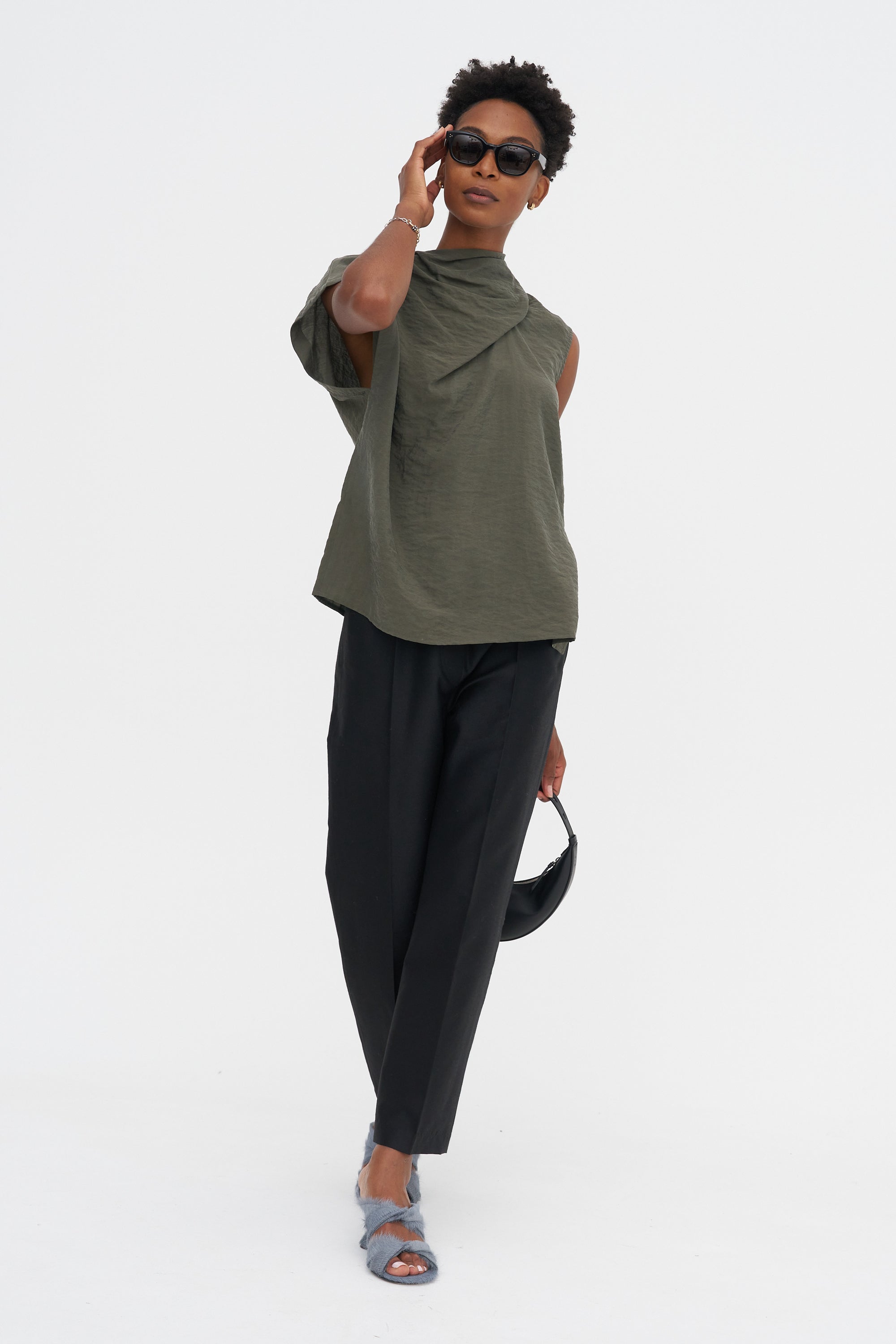 Teiho - Sleeveless Top, Thyme