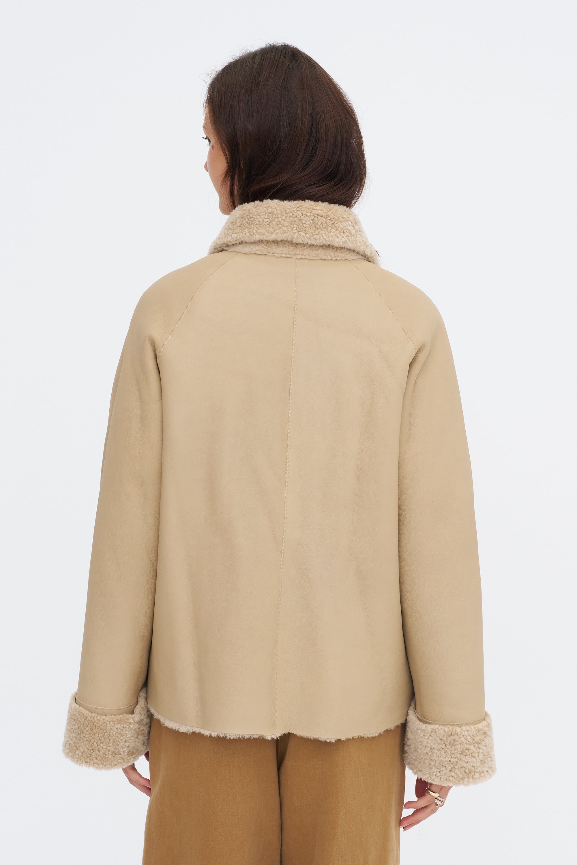 Teila Merinillo Alba Nappa, Sand