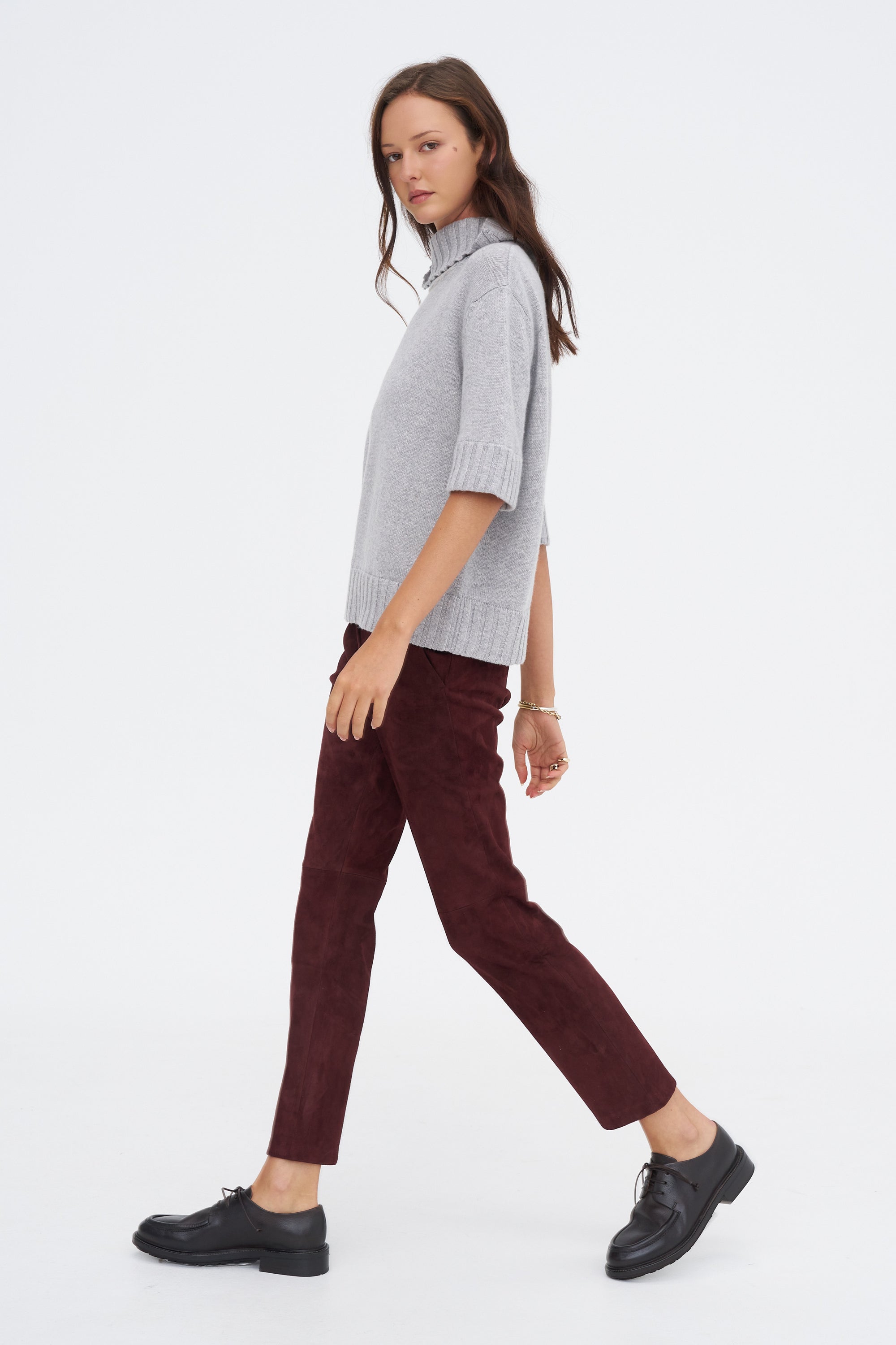 Jen Stretch Suede