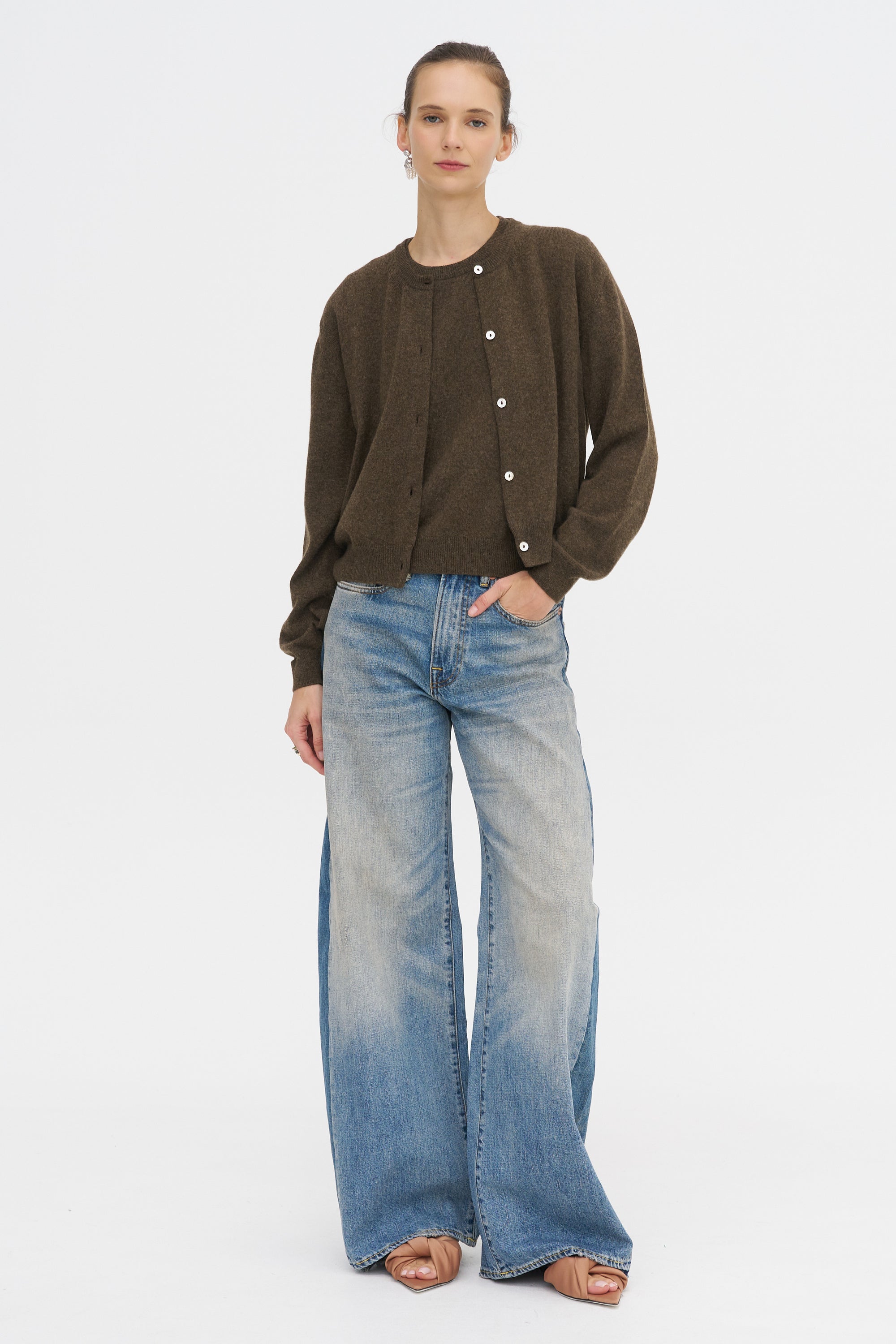 Sea Shell Cashmere Cardigan, Chestnut