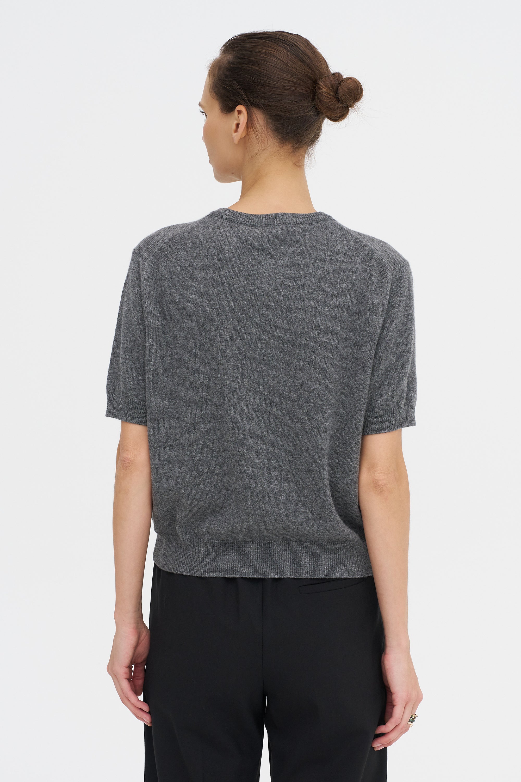 Pearl Cashmere Short Sleeved Crewneck, Gris
