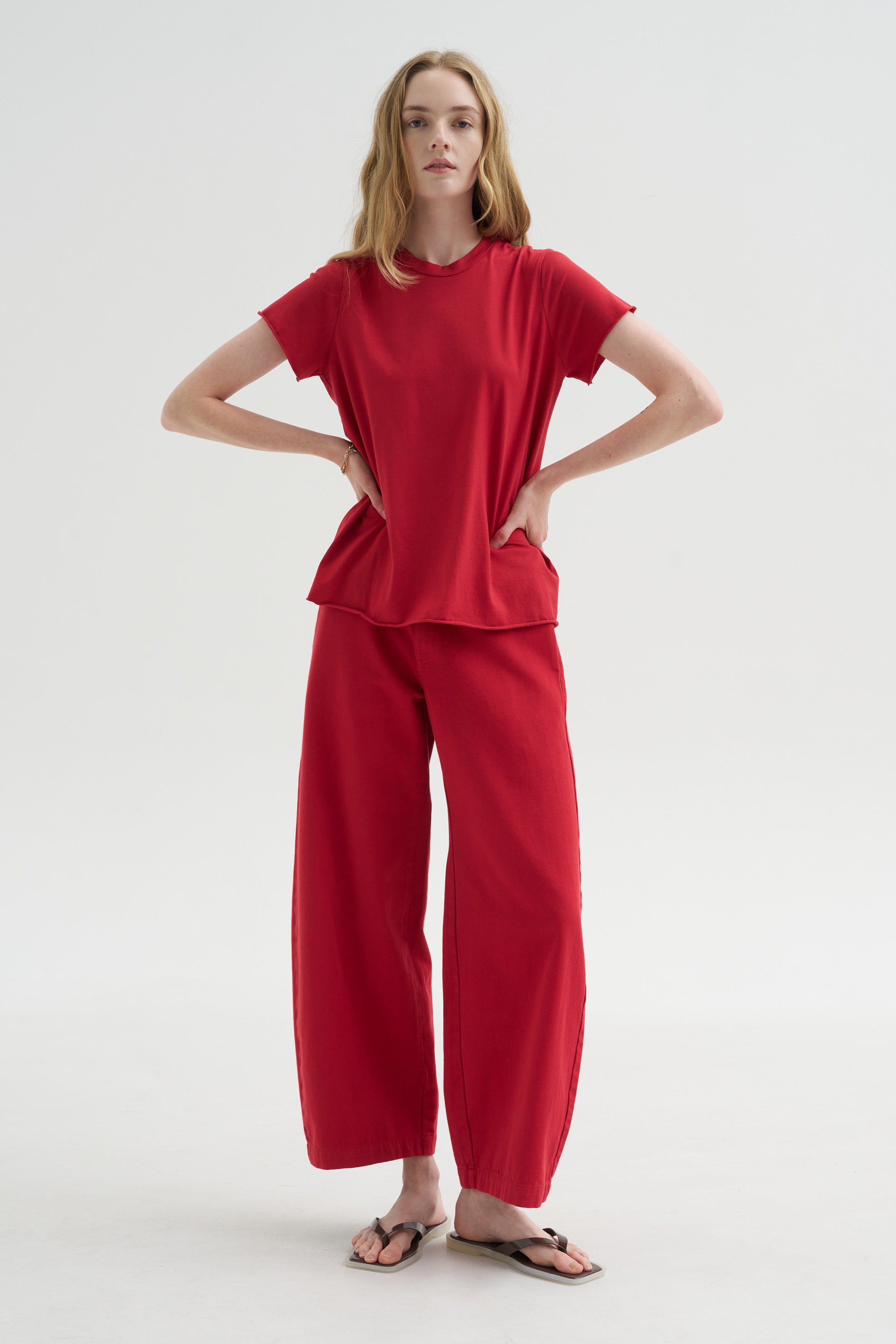LABO.ART – Kick Pleat
