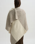 Block Wrap Mantle, White & Grey