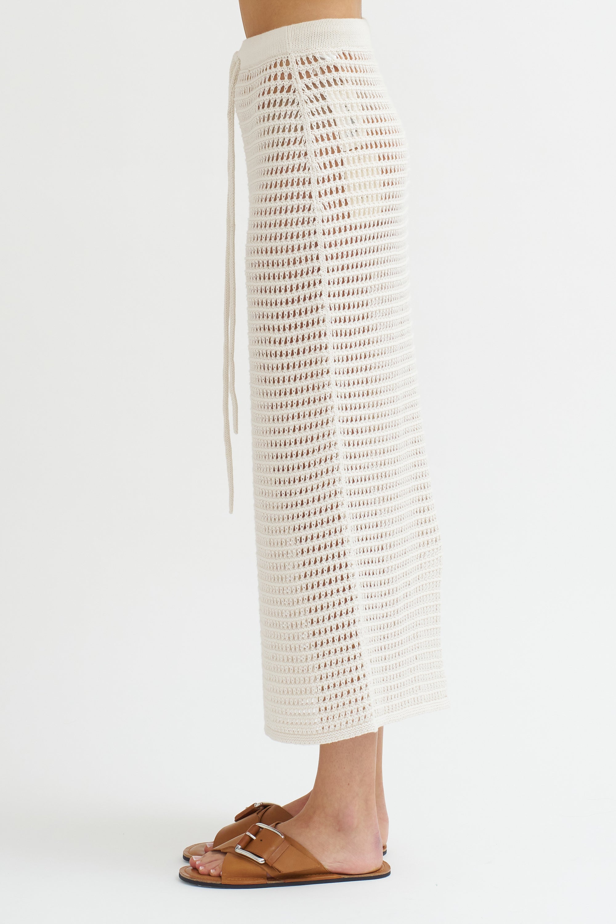 Net Skirt, Bone