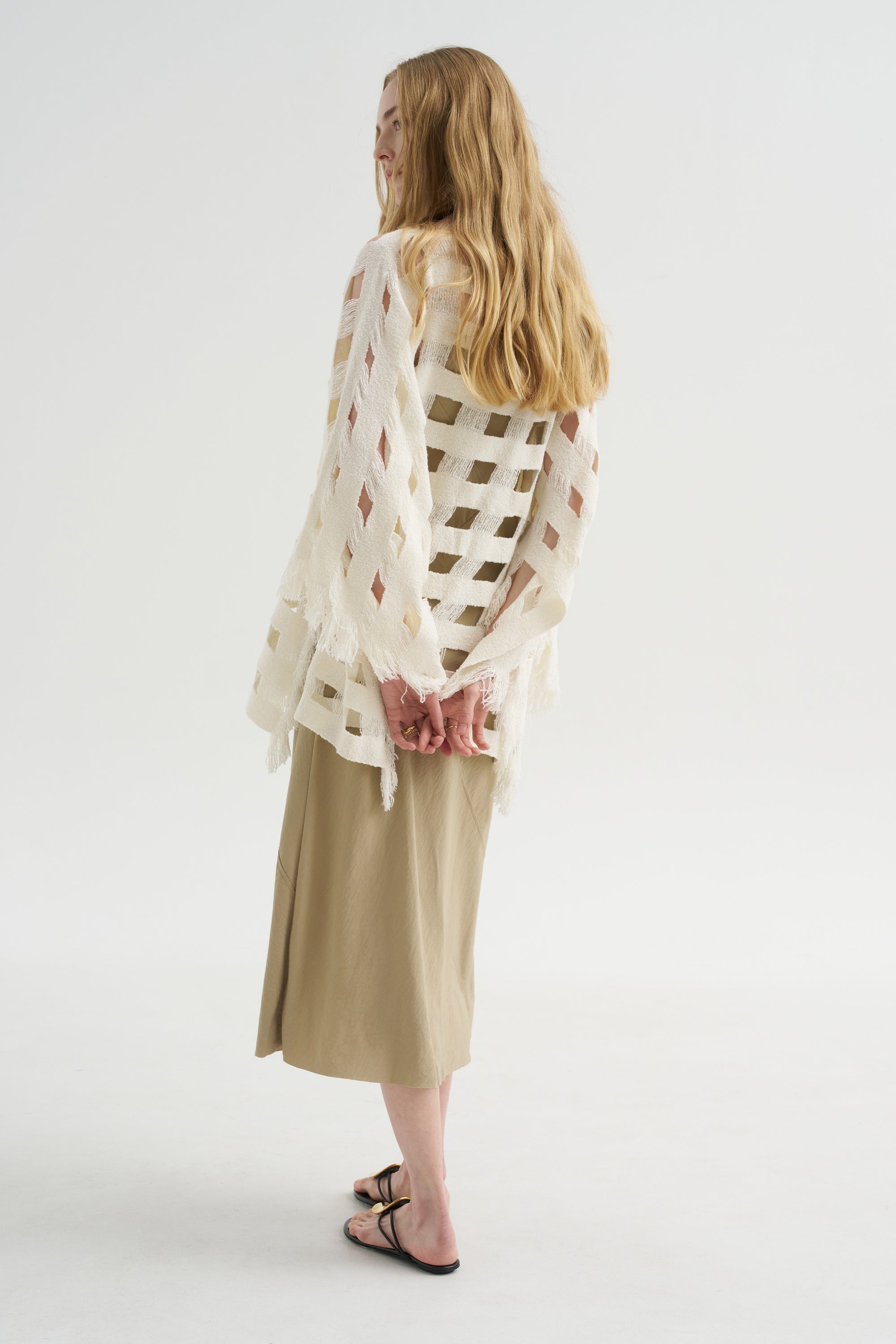 Handwoven Grid Poncho, White
