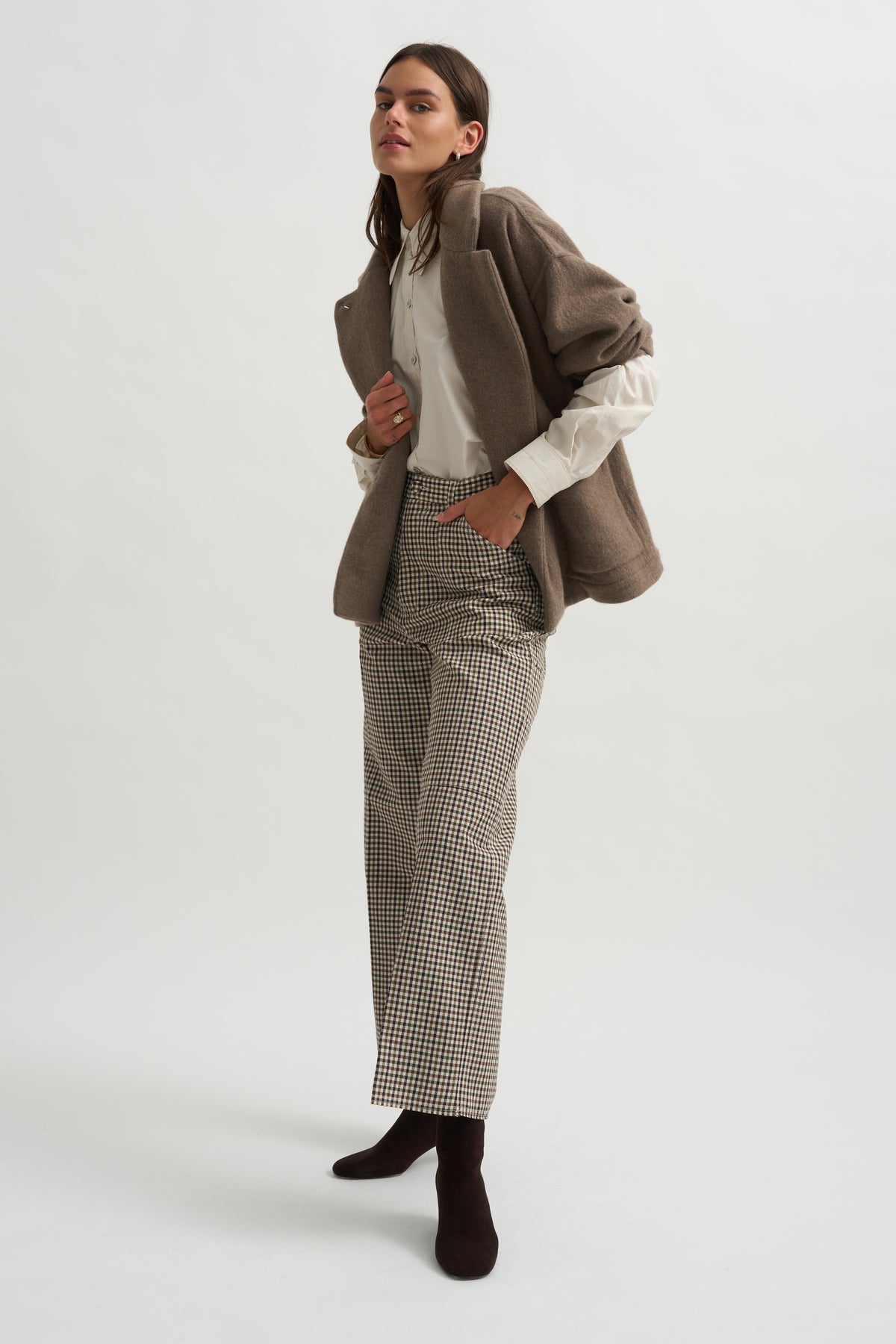 Pointed Collar Shirt, Light Cream