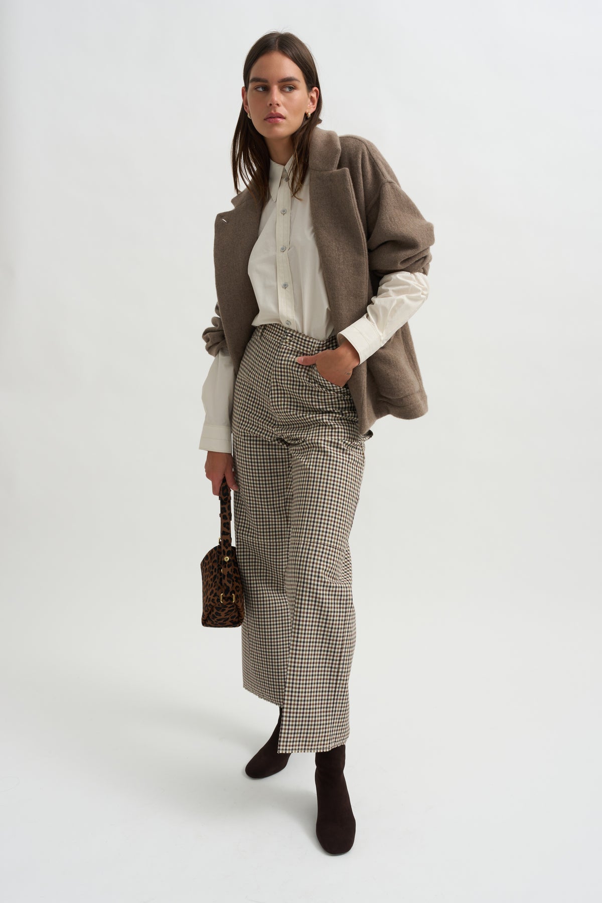 Pointed Collar Shirt, Light Cream
