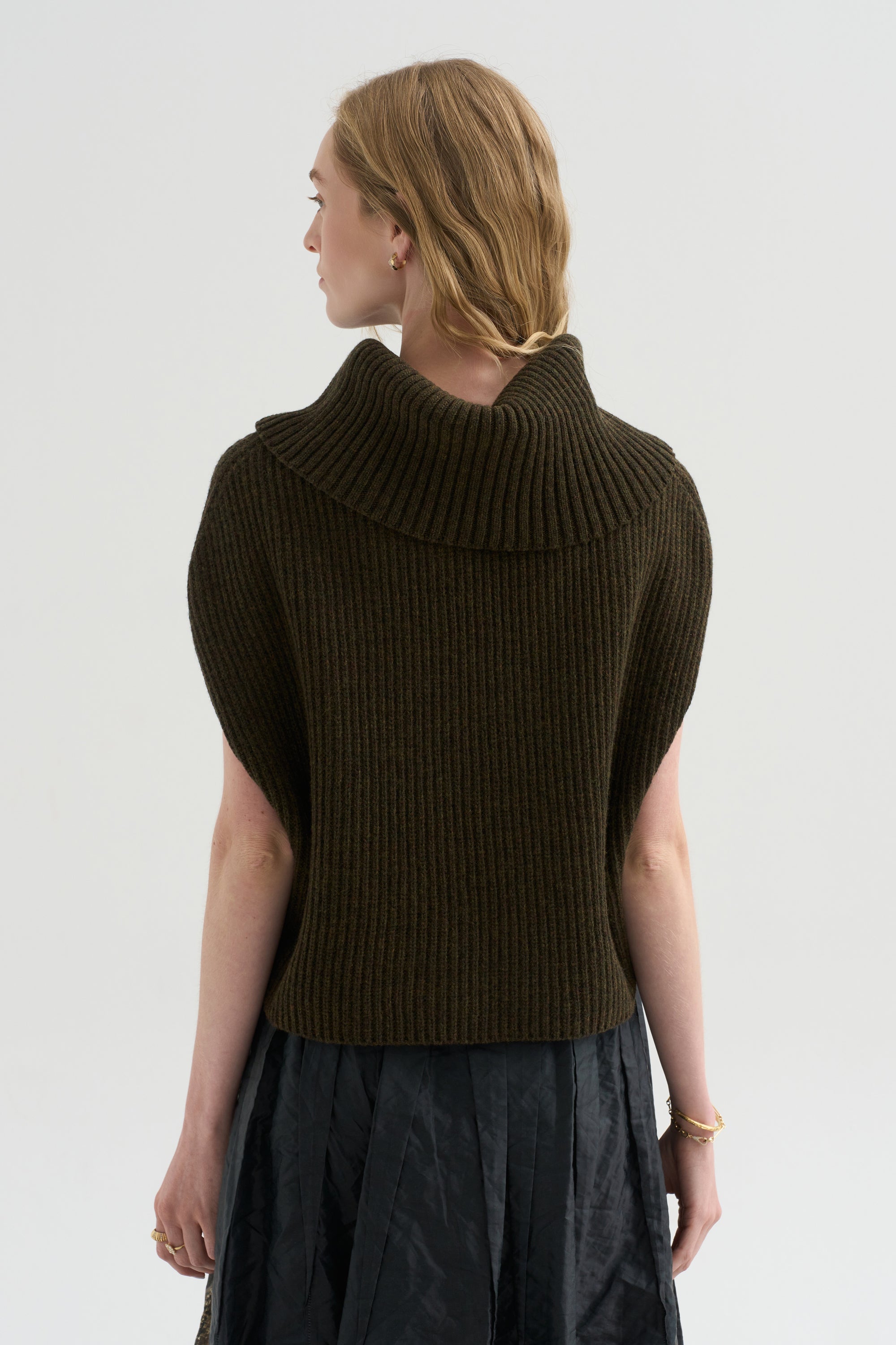 Oversized Turtleneck Sweater, Olive- Brown