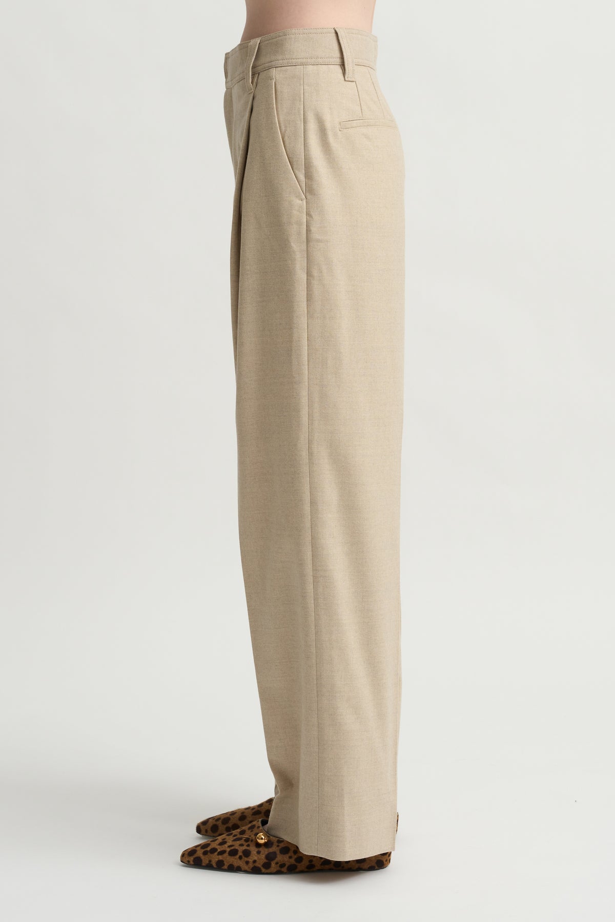 Single Pleat Front Trouser, Oatmeal