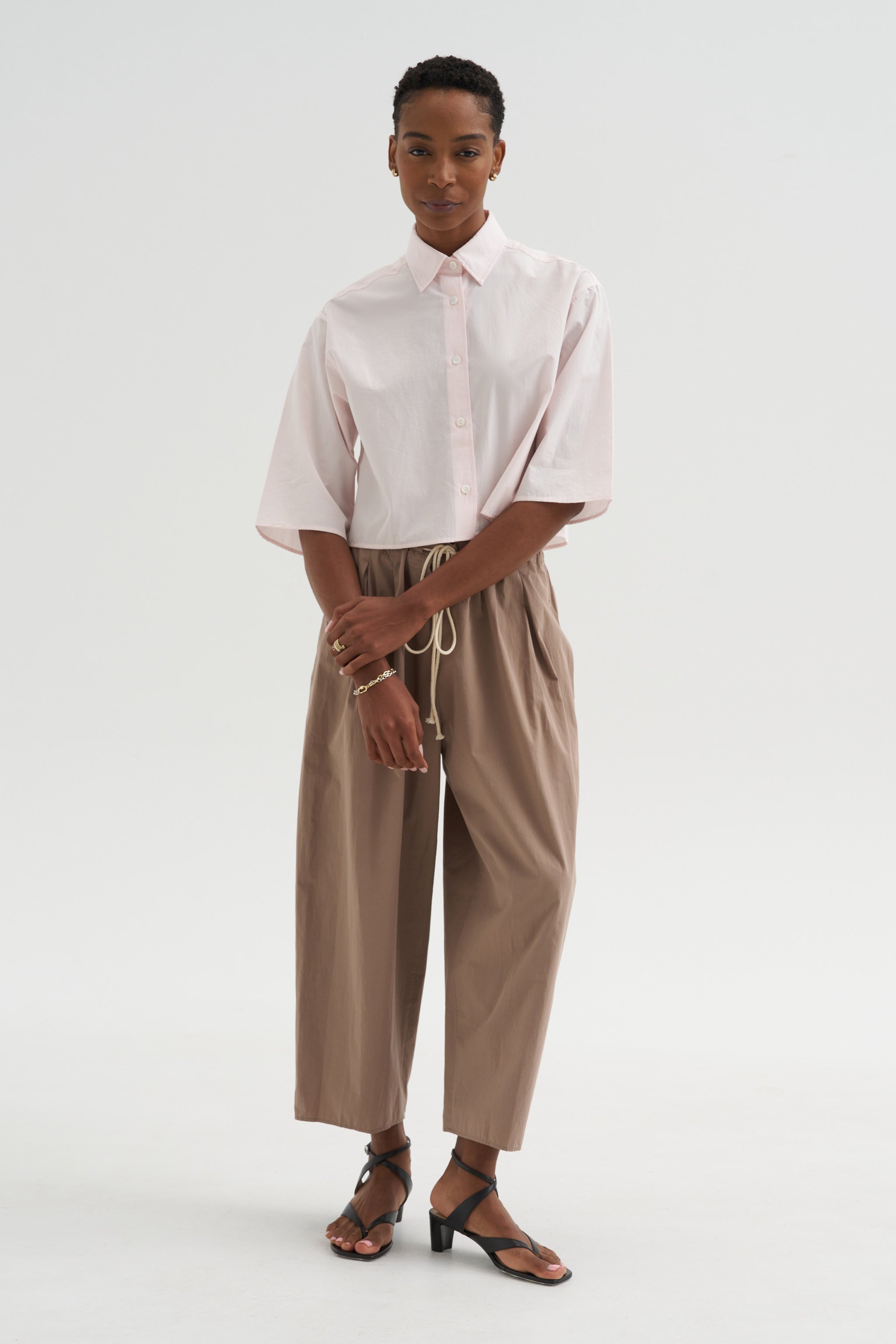 MARIA MCMANUS – Kick Pleat