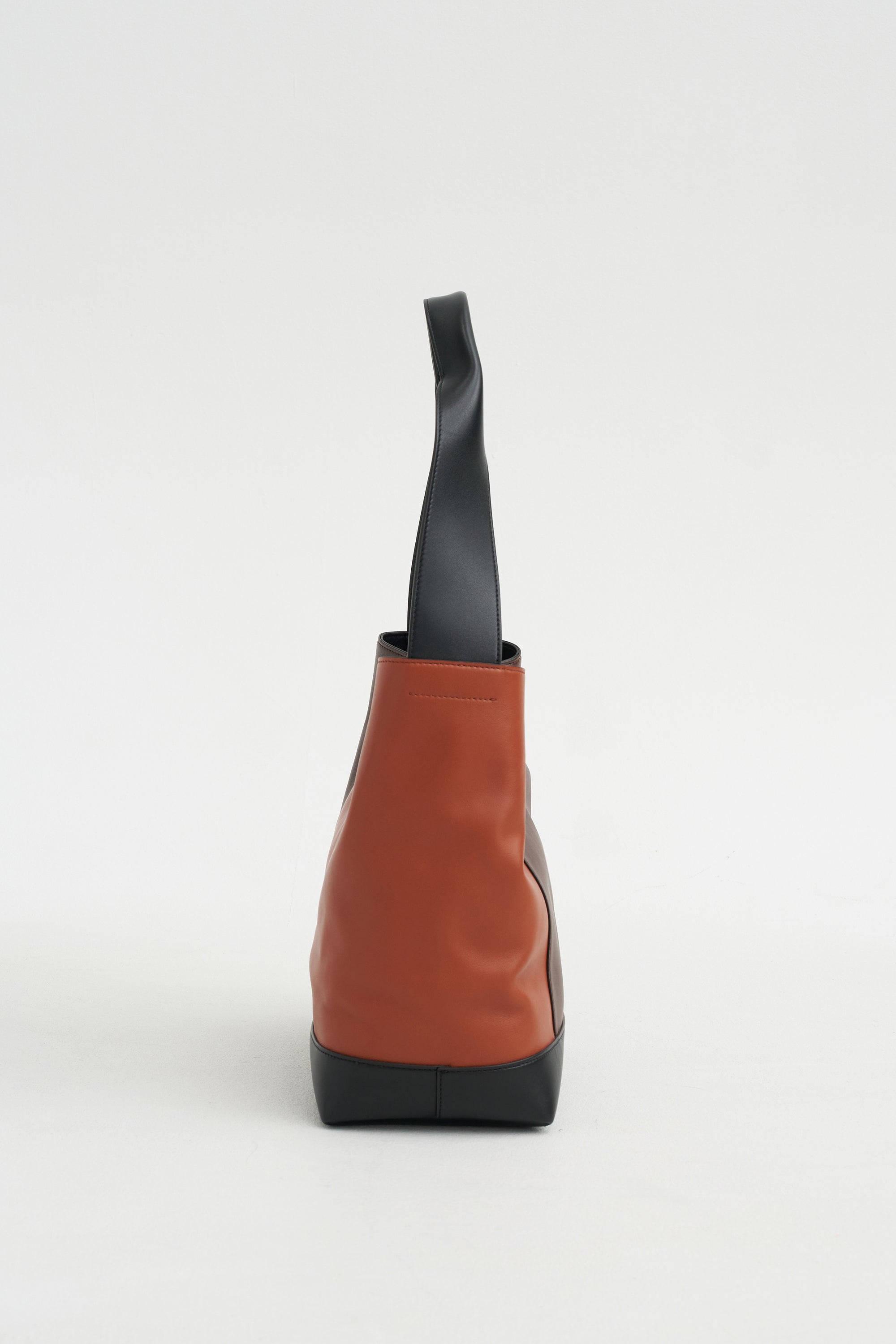 Pod Tote, Bark / Sudan / Black