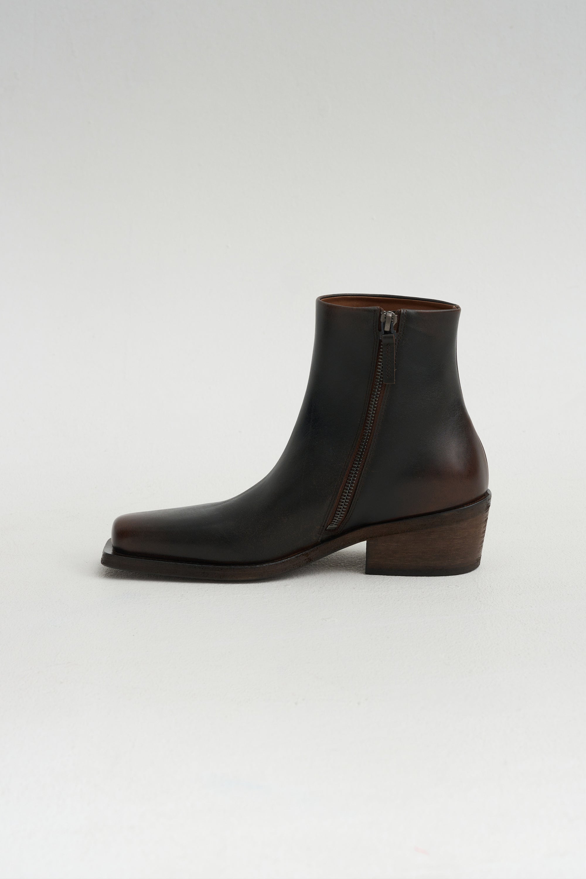 Tex Buffed Smooth Leather Boot, Basalt