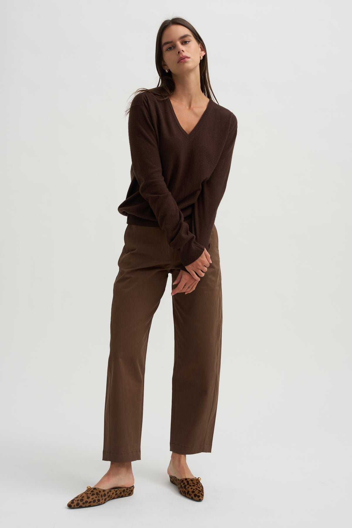 Cashmere Blend V-Neck Knit, Brown