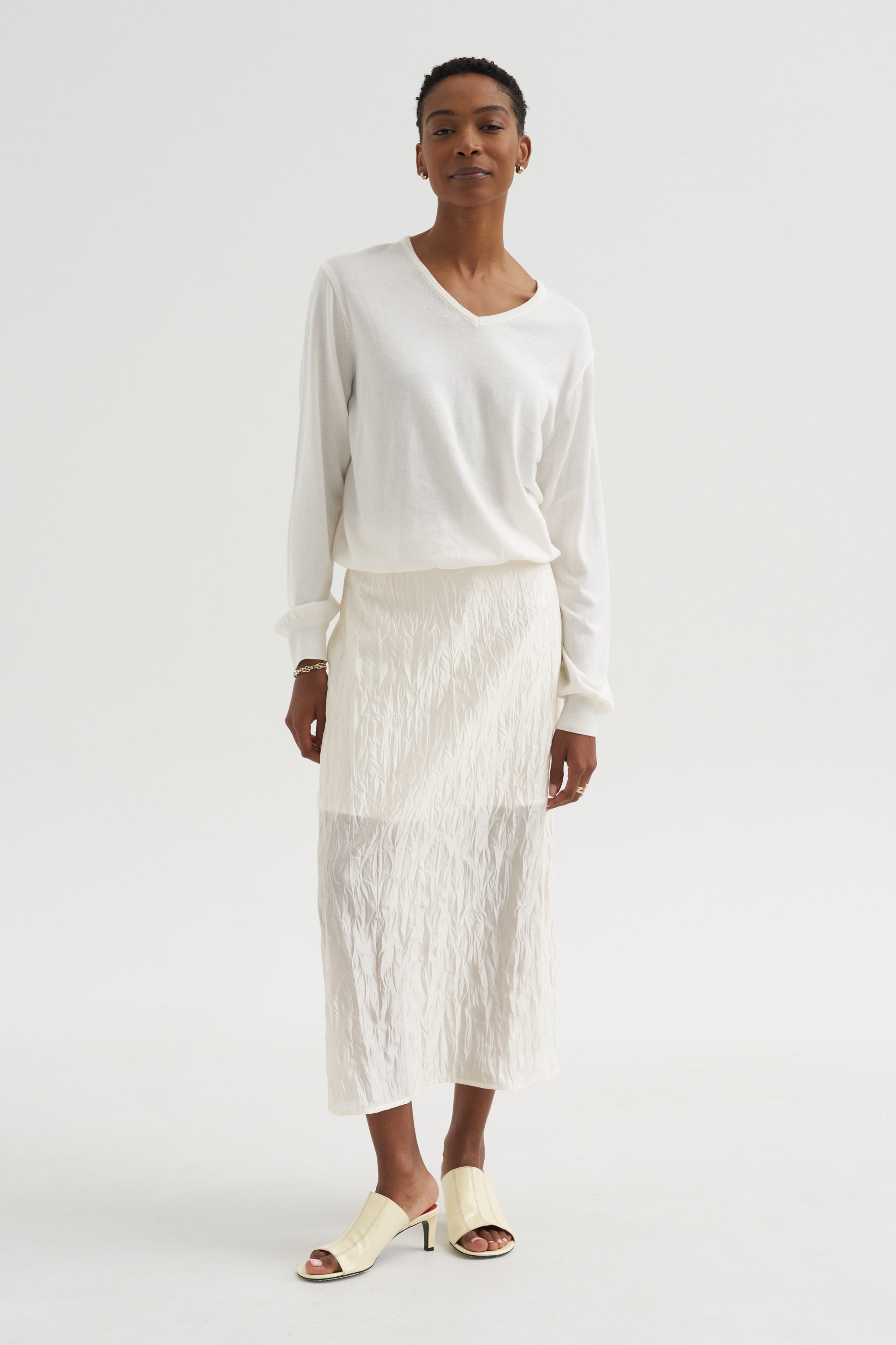 Crinkled Midi Skirt – Kick Pleat
