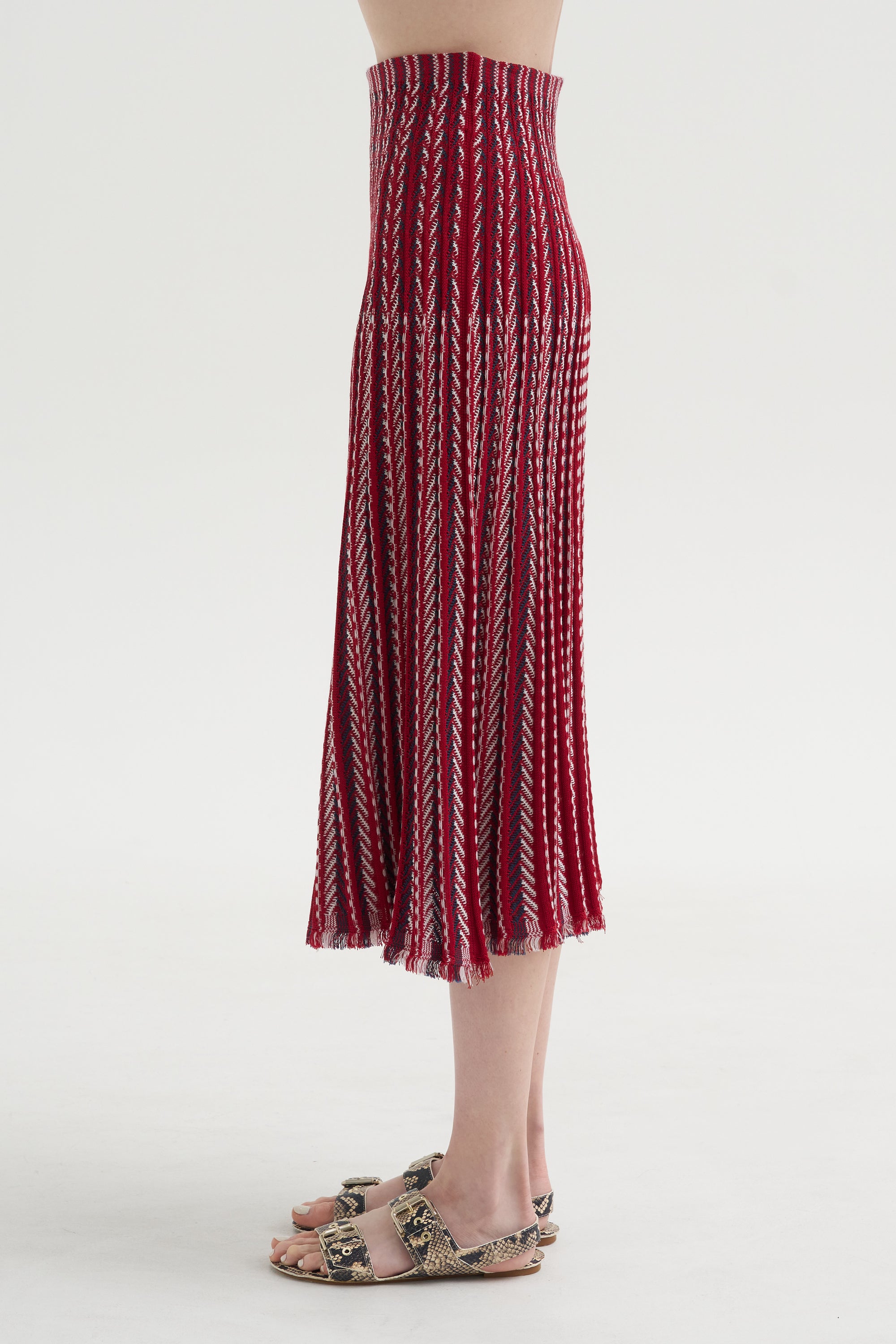 Encore - Fluid Skirt in Herringbone Knit, Garnet-Blueberry-Milk