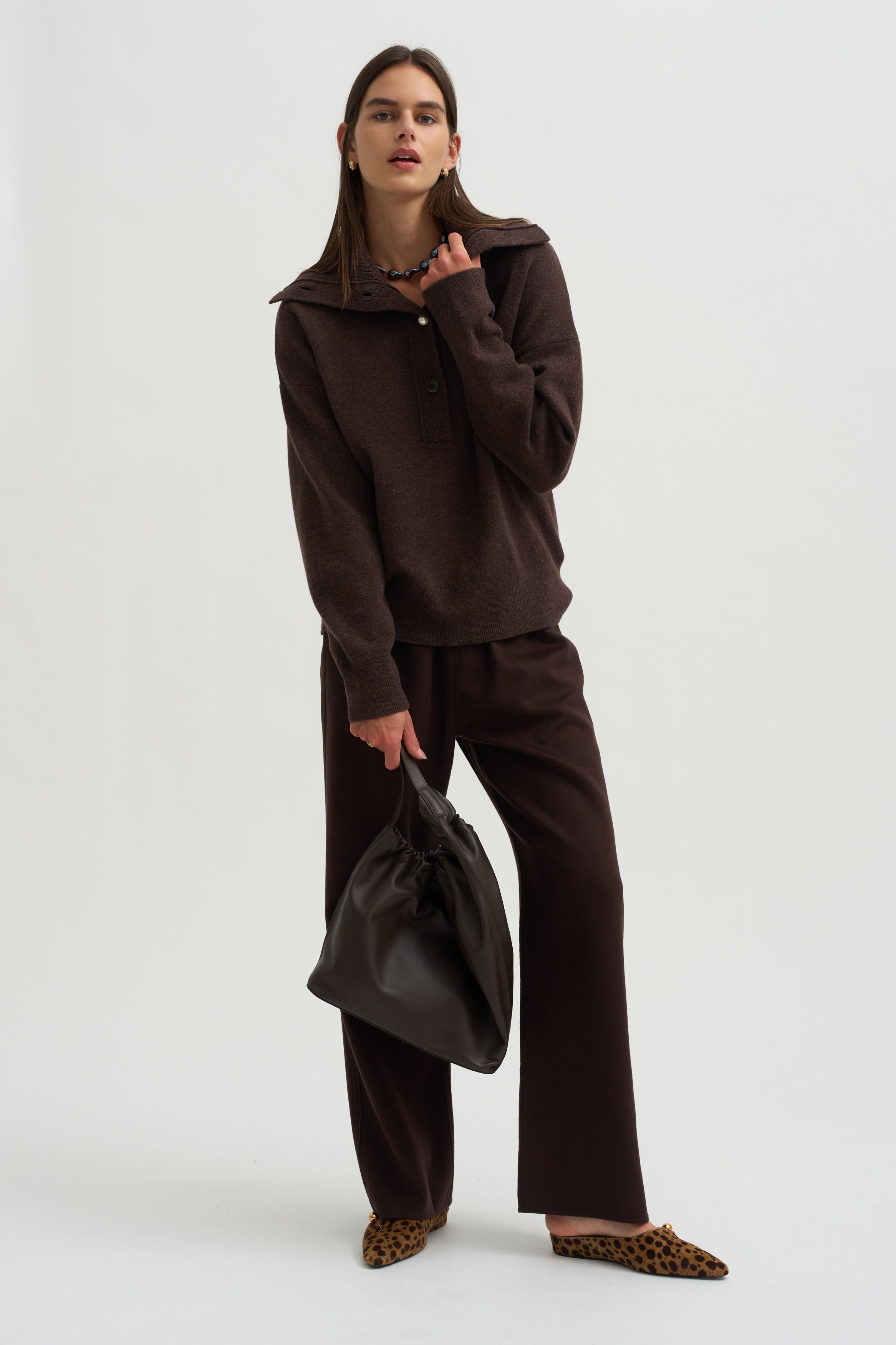 Nackiye トップス　ブラウン Nackiye Clothing Collection | Kick Pleat