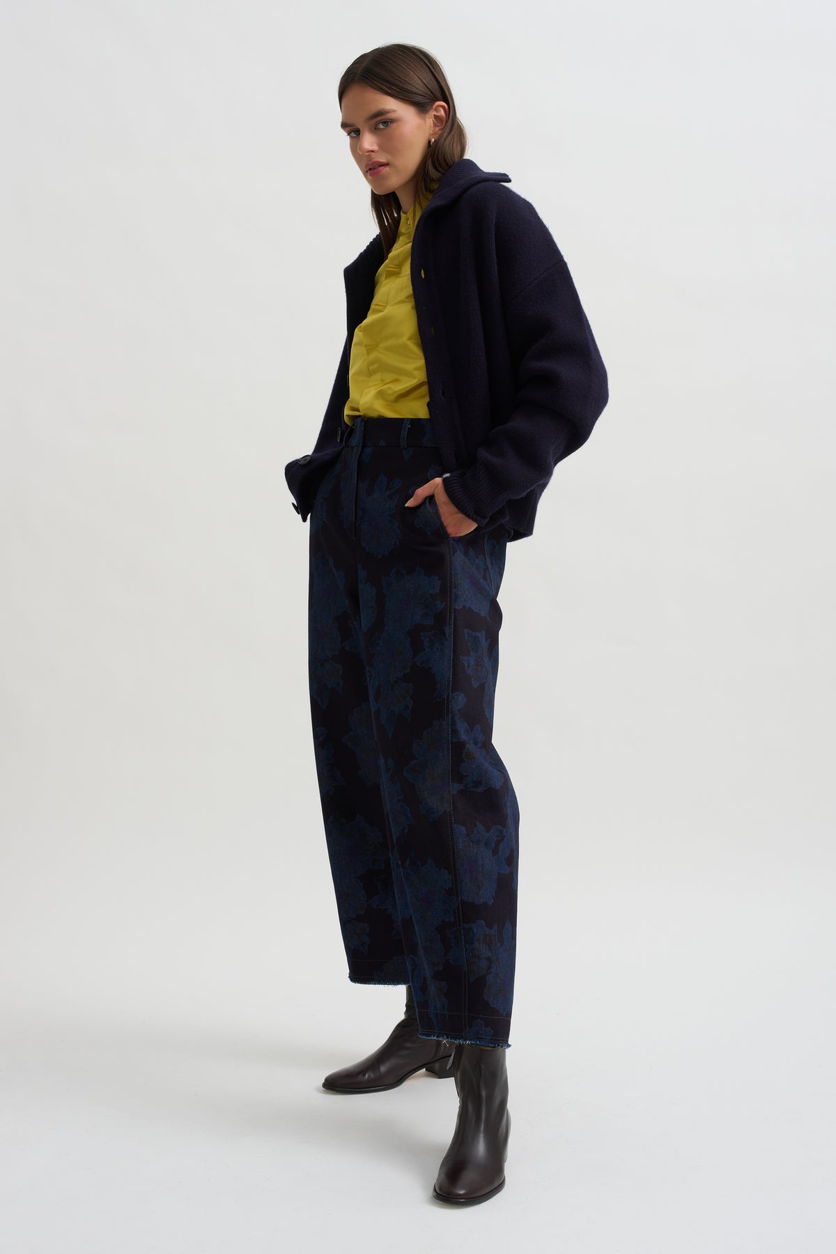 Barrel Pants, Night Flight