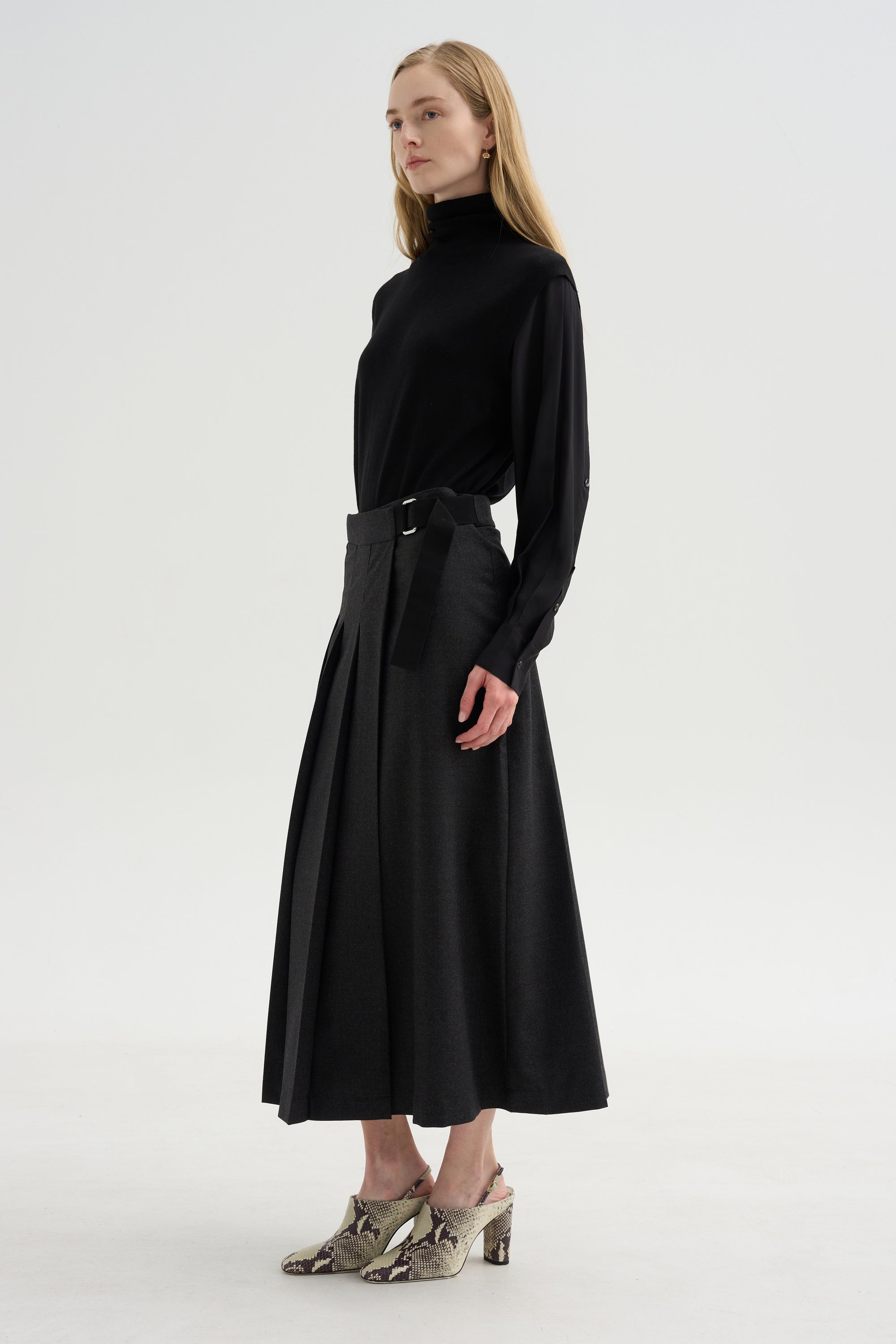 Pleated Skirt, Anthracite