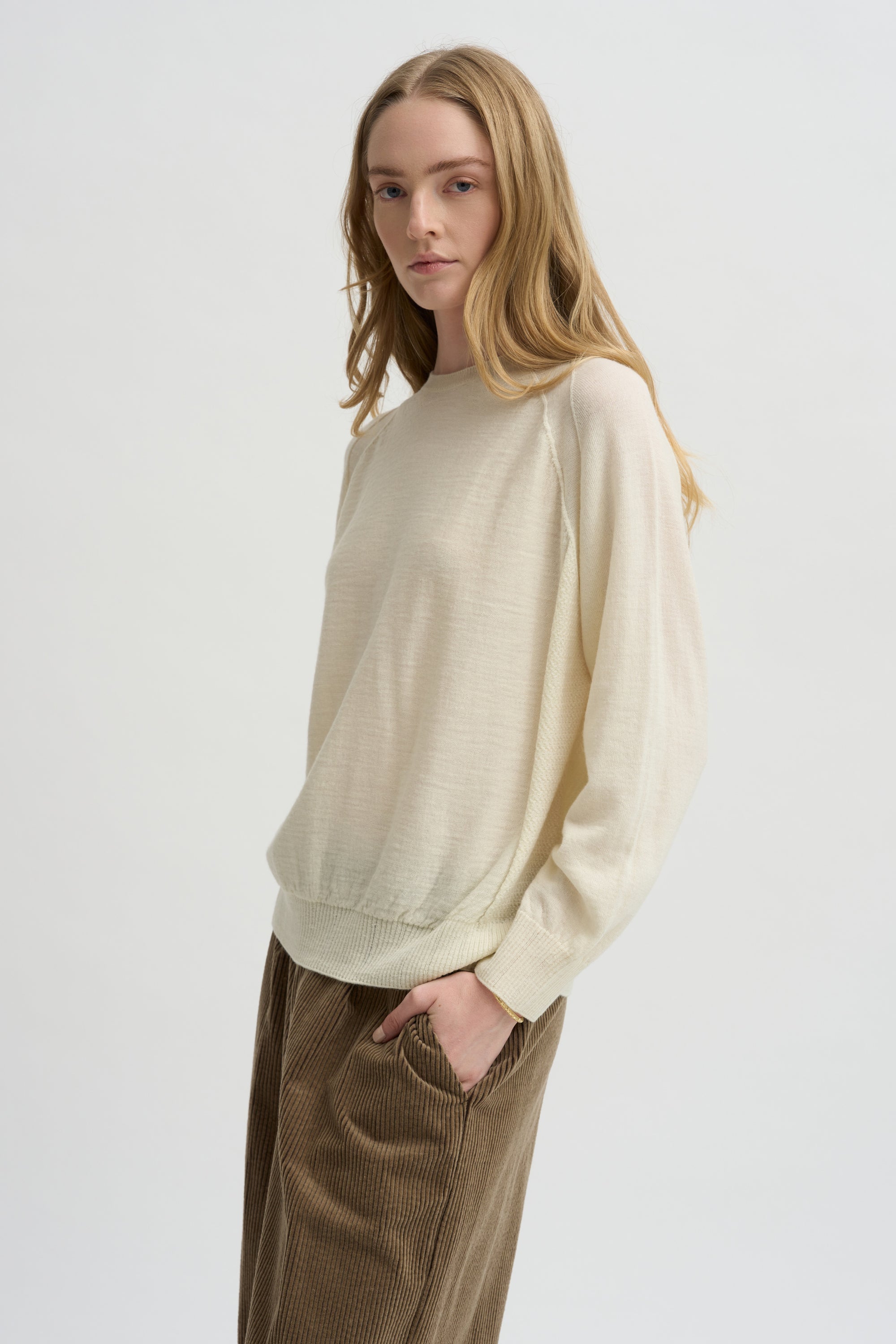 Crewneck Pullover Airy Merino, Ivory