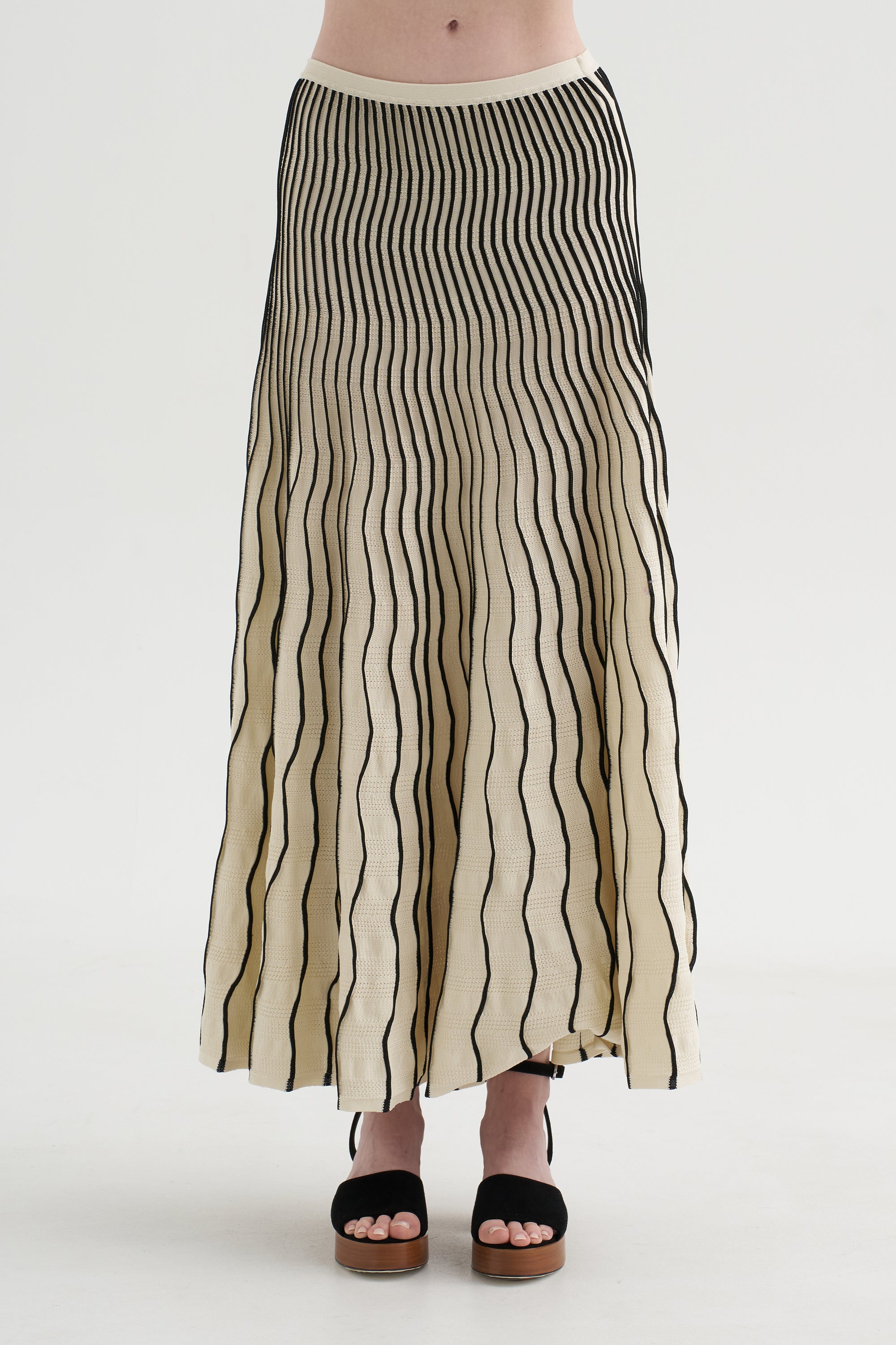 Glowline Skirt, Off-White &amp; Black