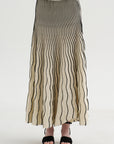 Glowline Skirt, Off-White & Black