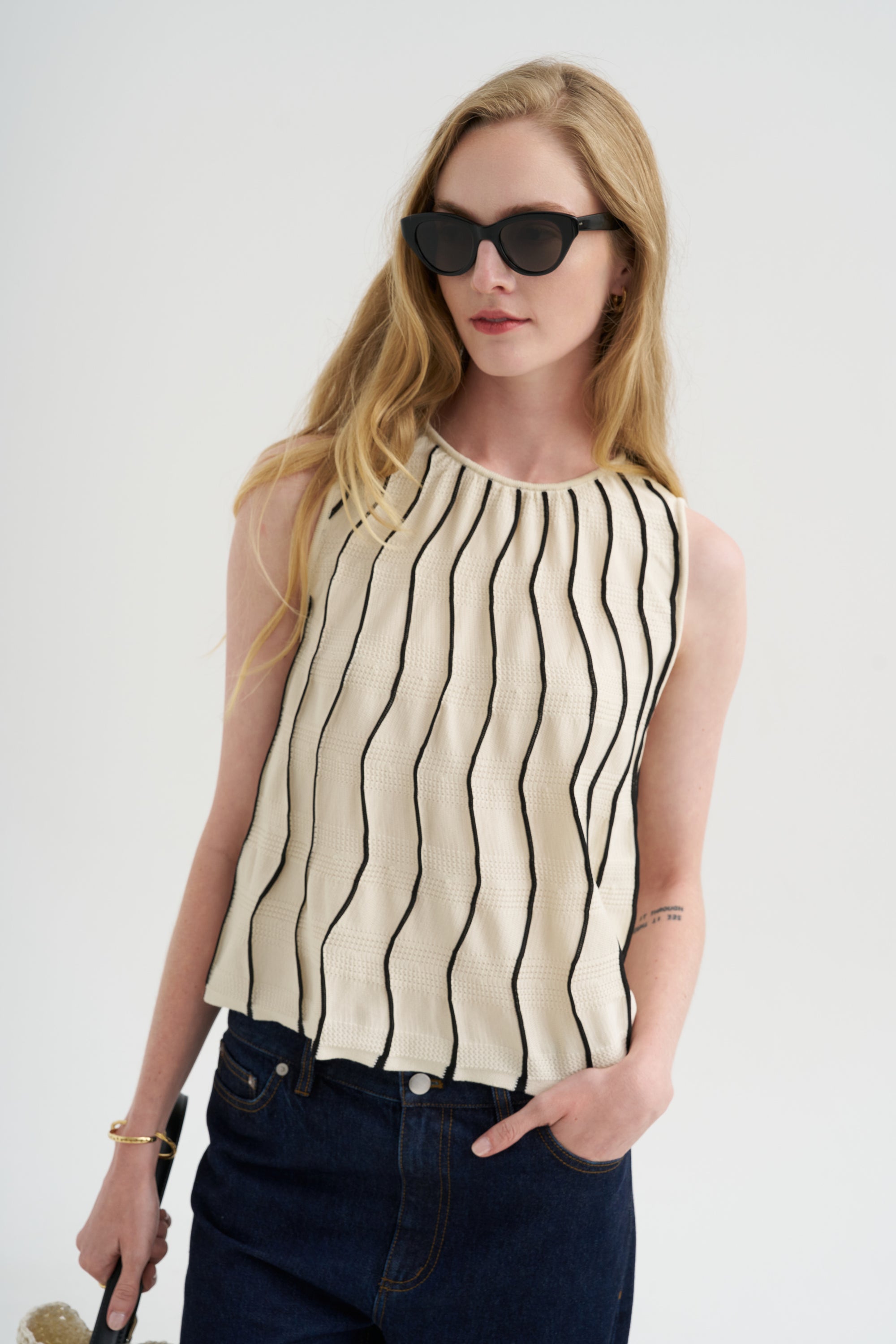 Aerial Top, Off-White &amp; Black