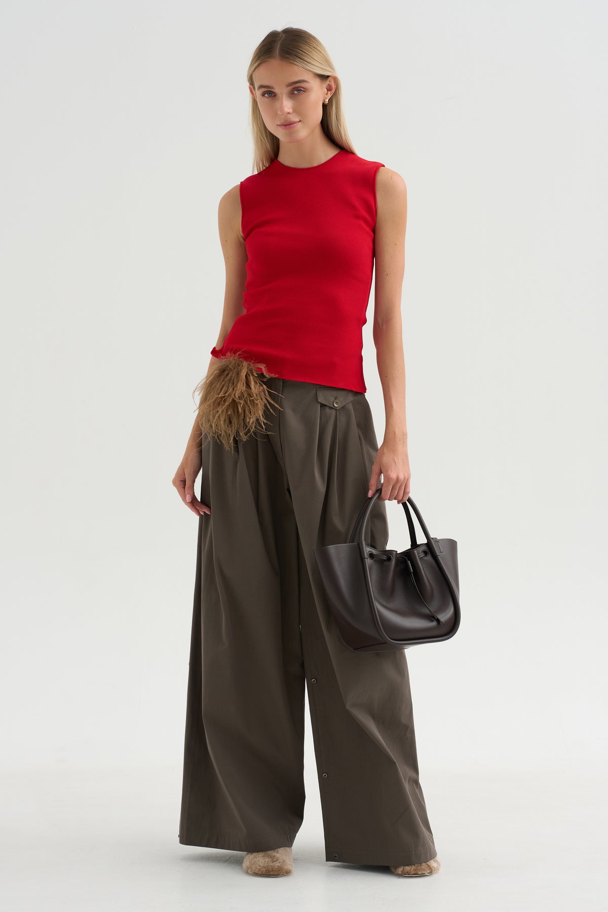 Plaza Top, Red