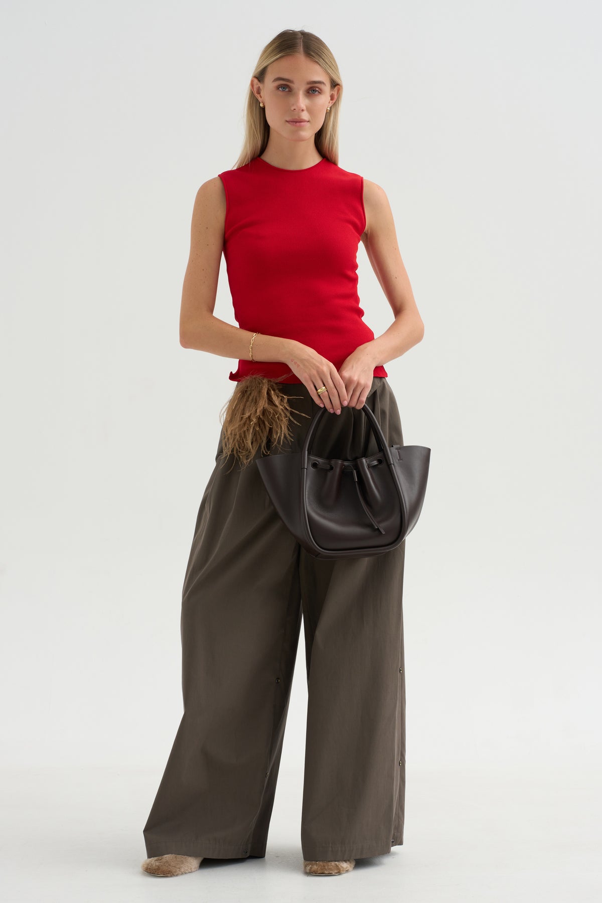 Plaza Top, Red