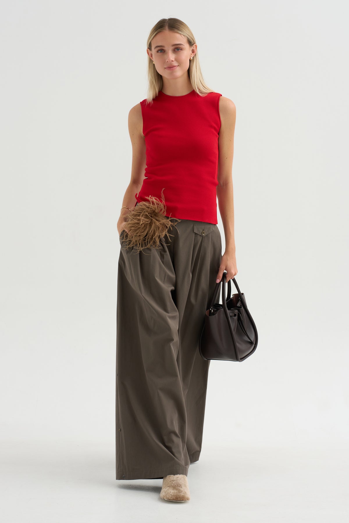 Plaza Top, Red