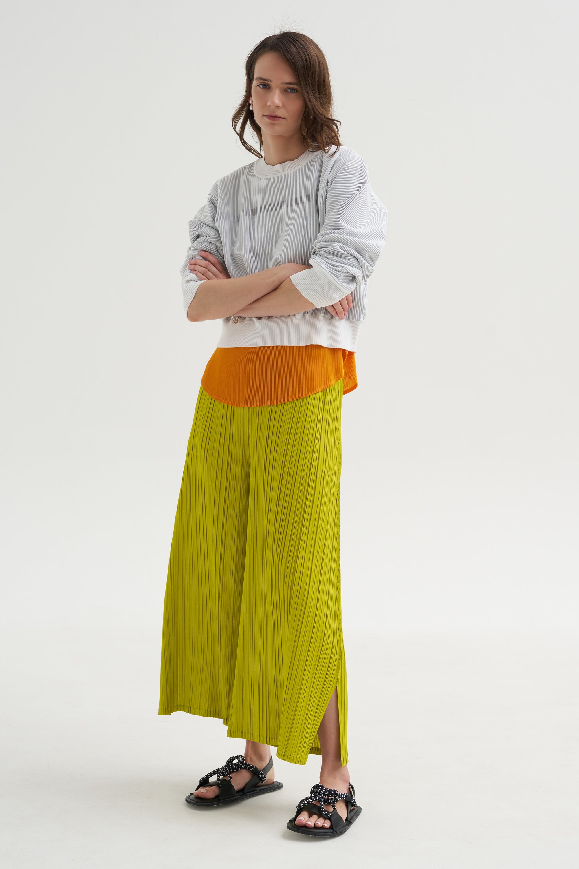 Mellow Pleats, Mustard