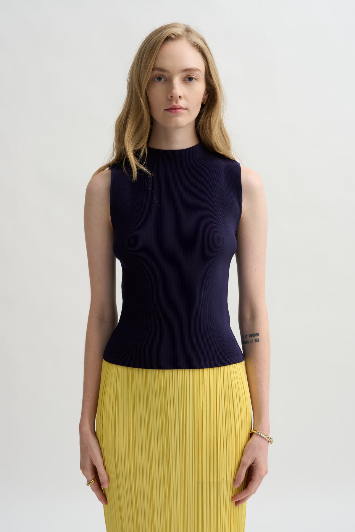 Mist September, Navy 75