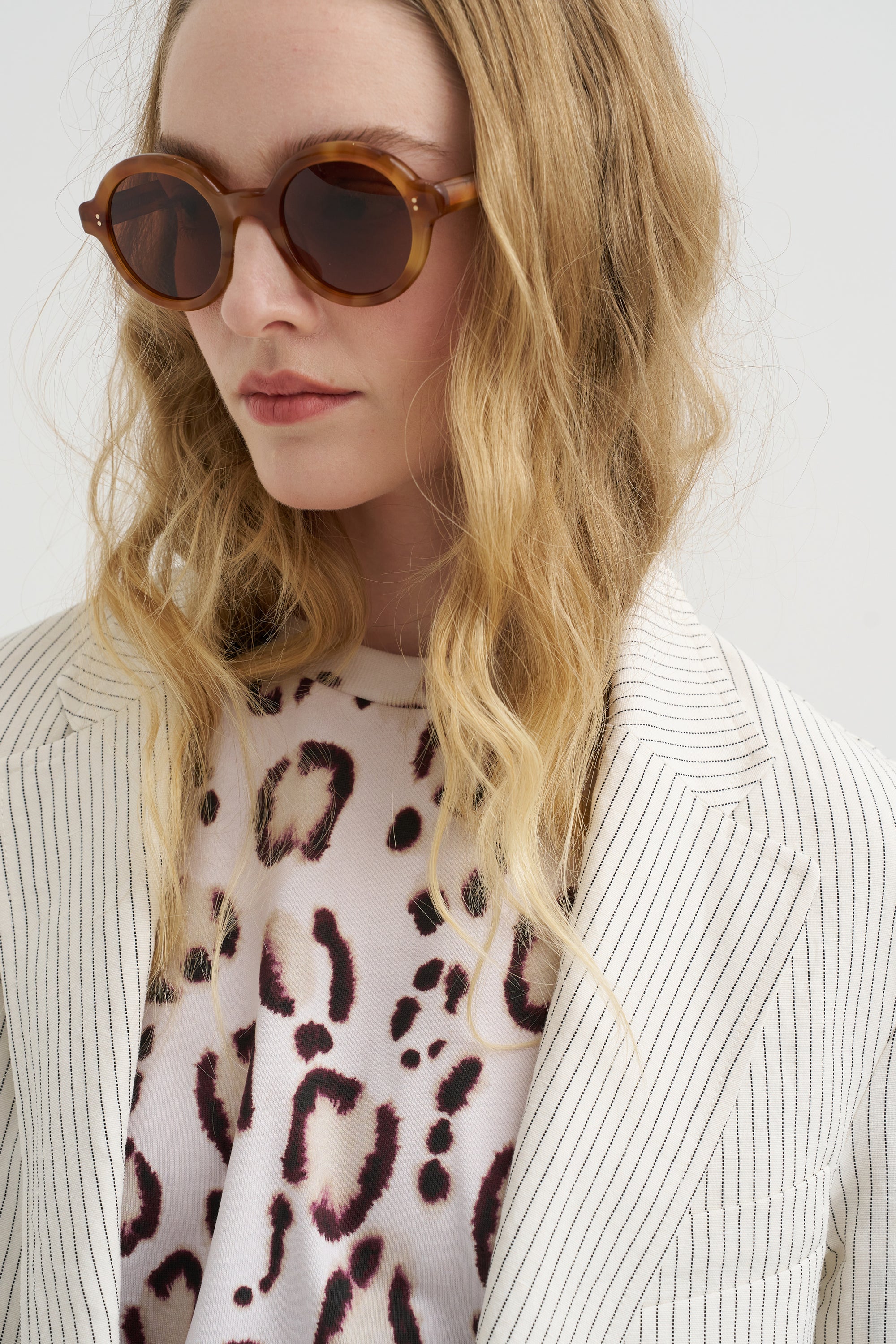 Oversized Ragged Blazer, White &amp; Black