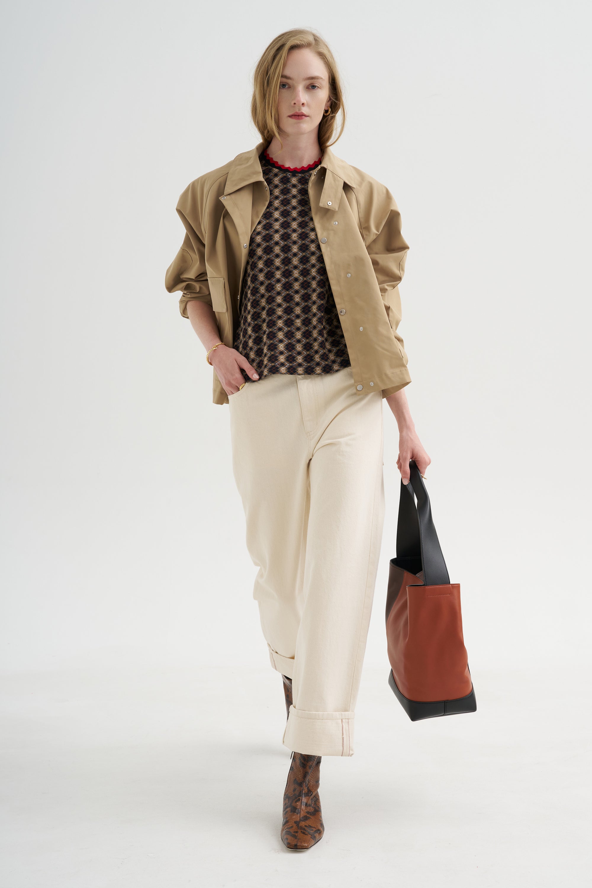 Mead Tee, Brown