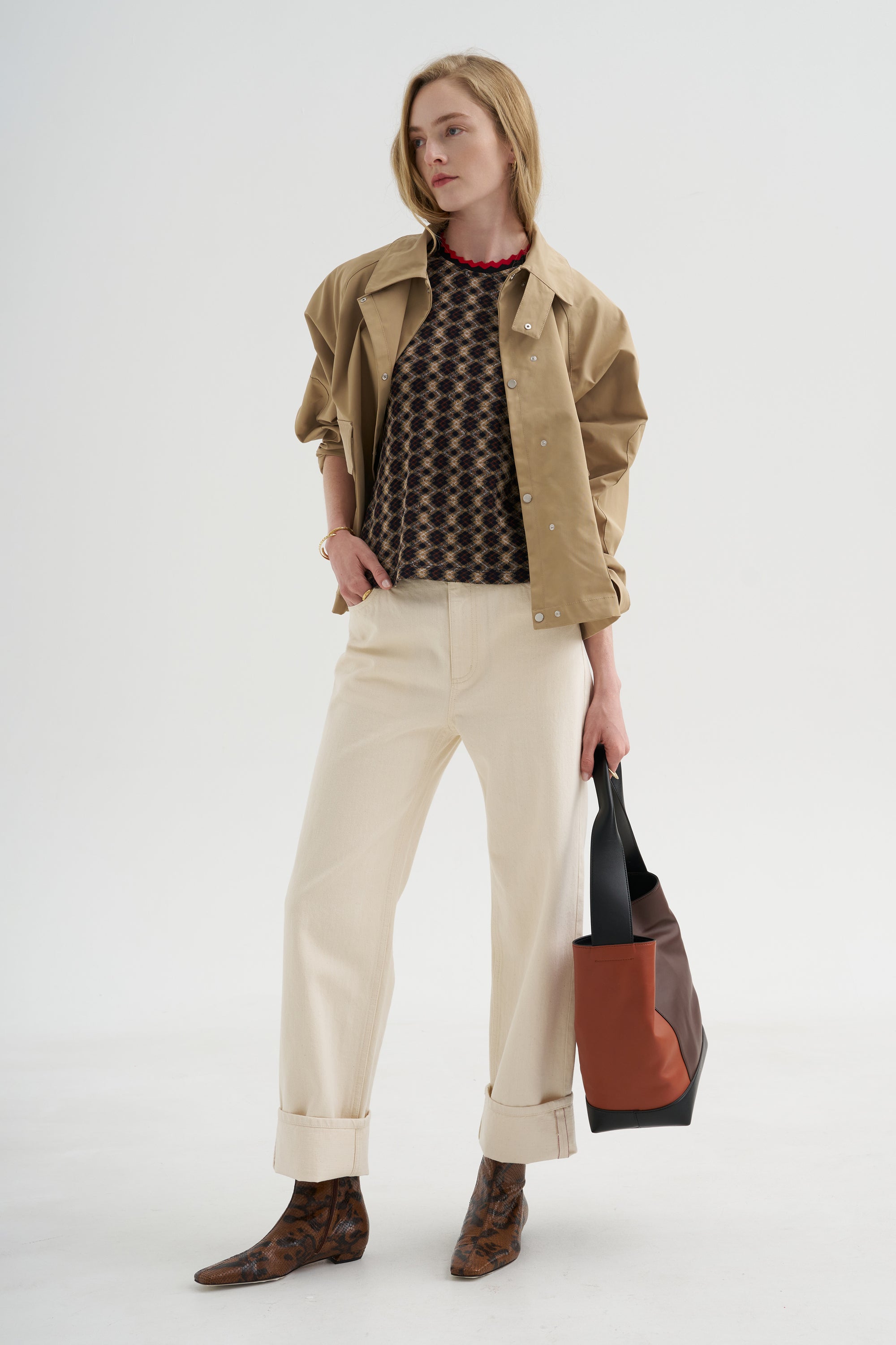 Mead Tee, Brown