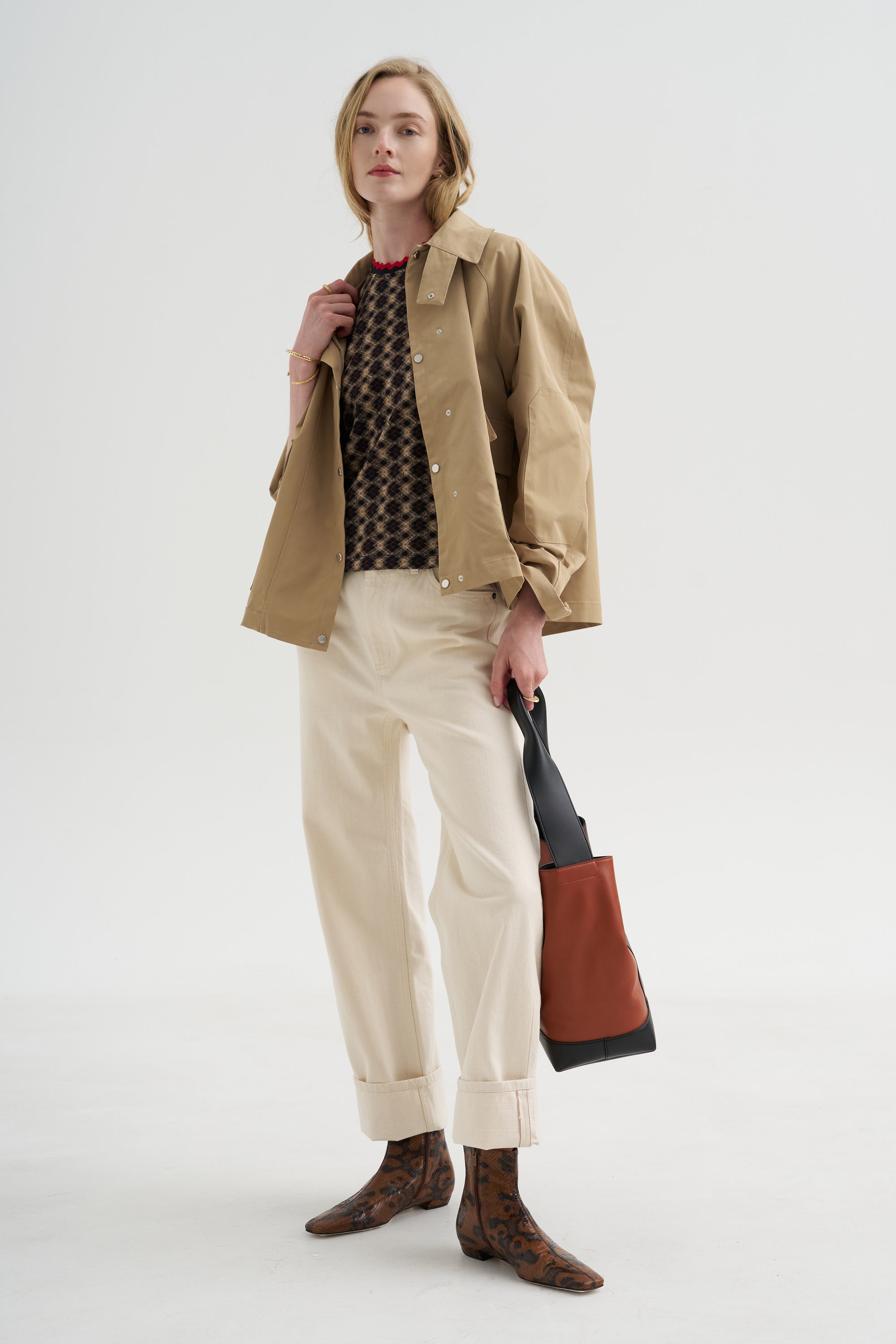 Mead Tee, Brown