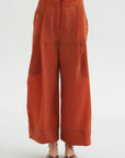 Dini Pant, Terracotta