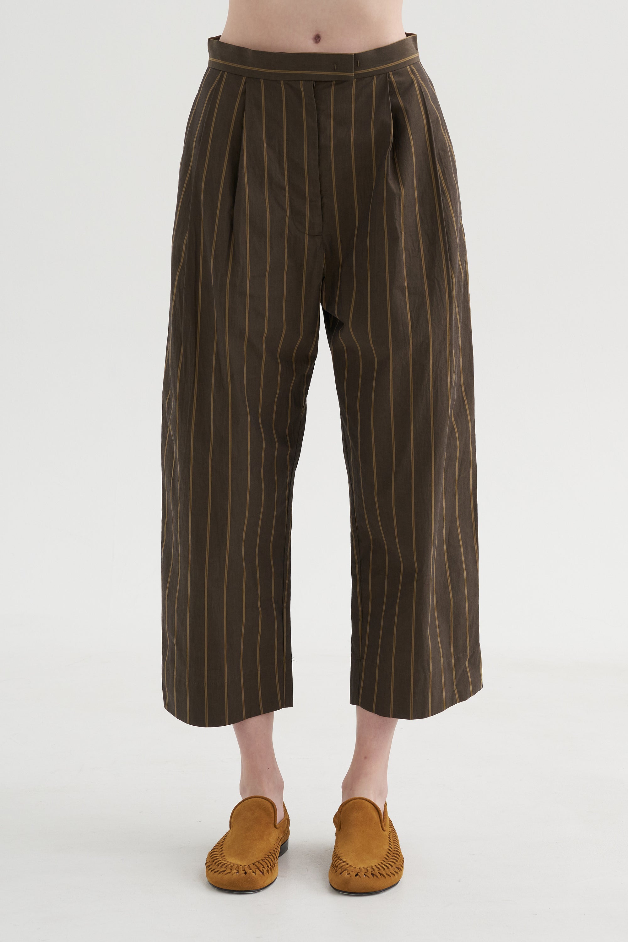 Babar Pant, Brown