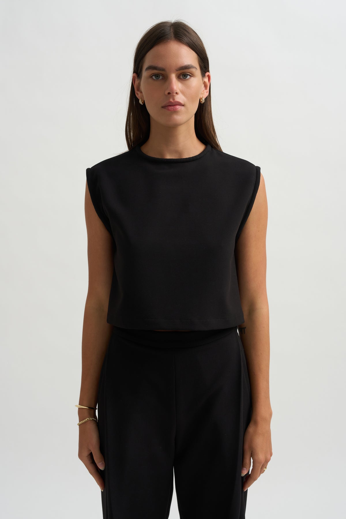 Adley Top