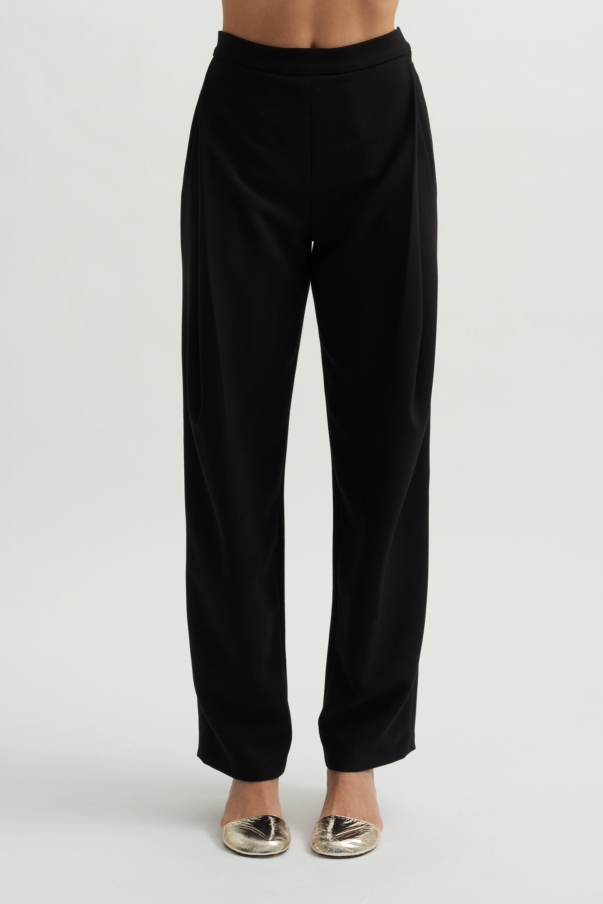 Dinis Pant, Black