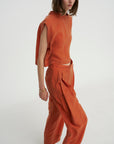 Dini Pant, Terracotta
