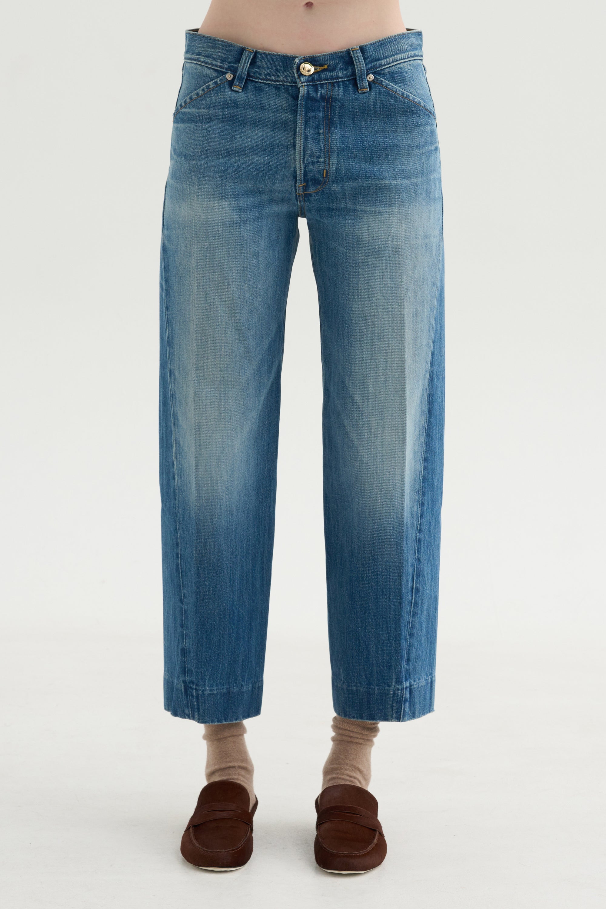 The Bijou Jean, Dubois